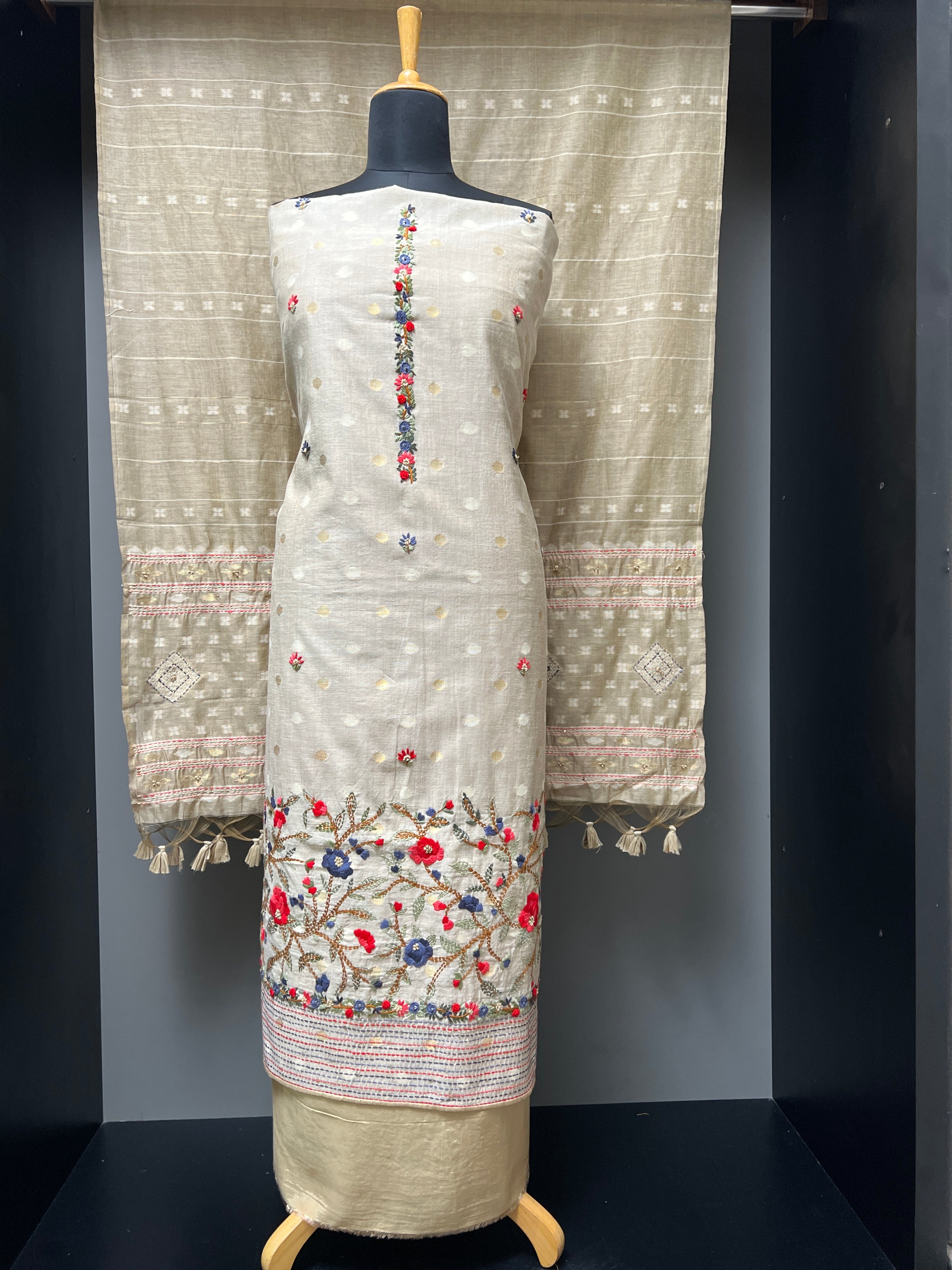 Phulkari With Jamdani Weaved Chanderi Salwar Set | LV448