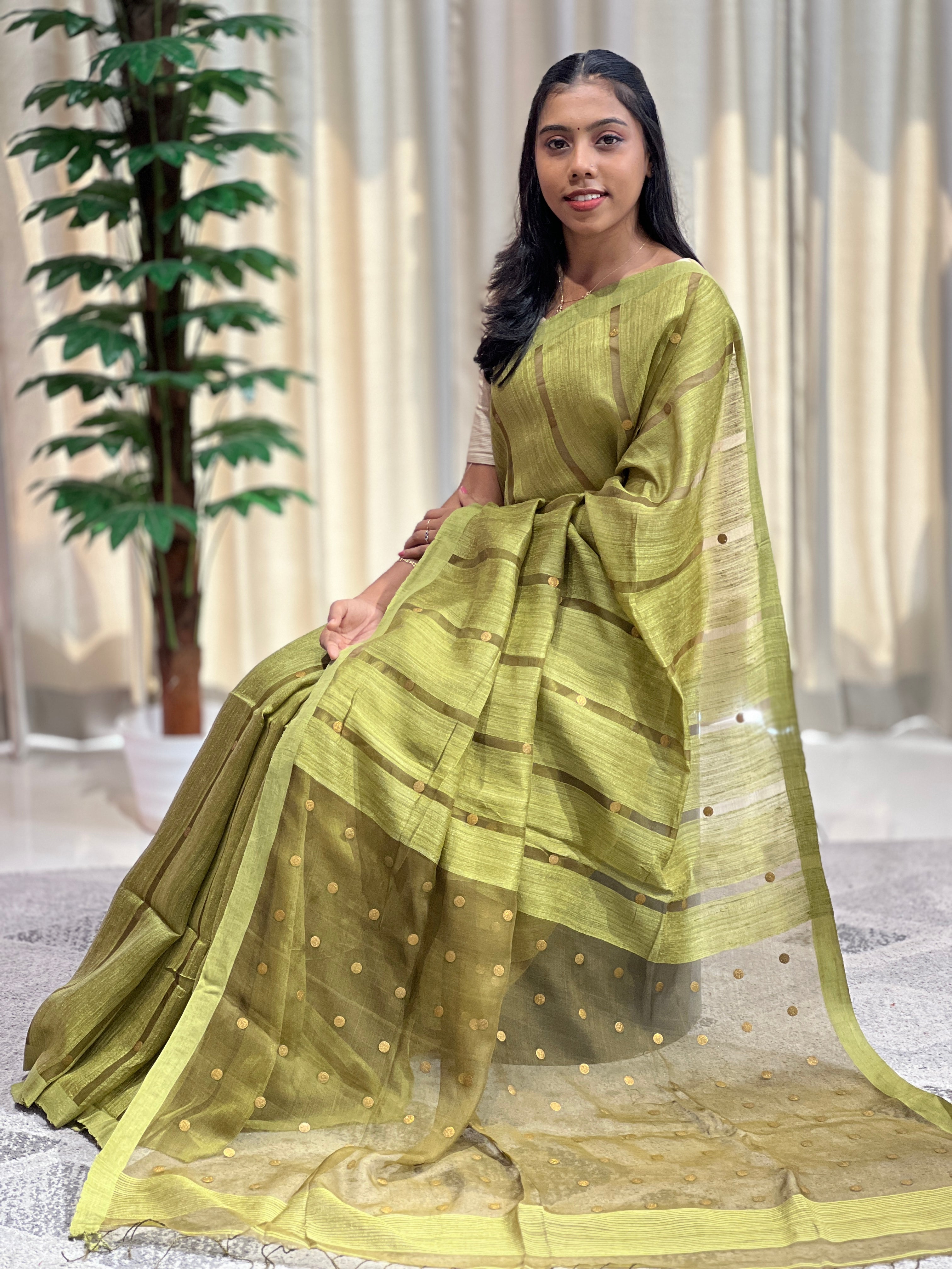 Coin Weaving Patterned Matka Tussar Saree | RGD676