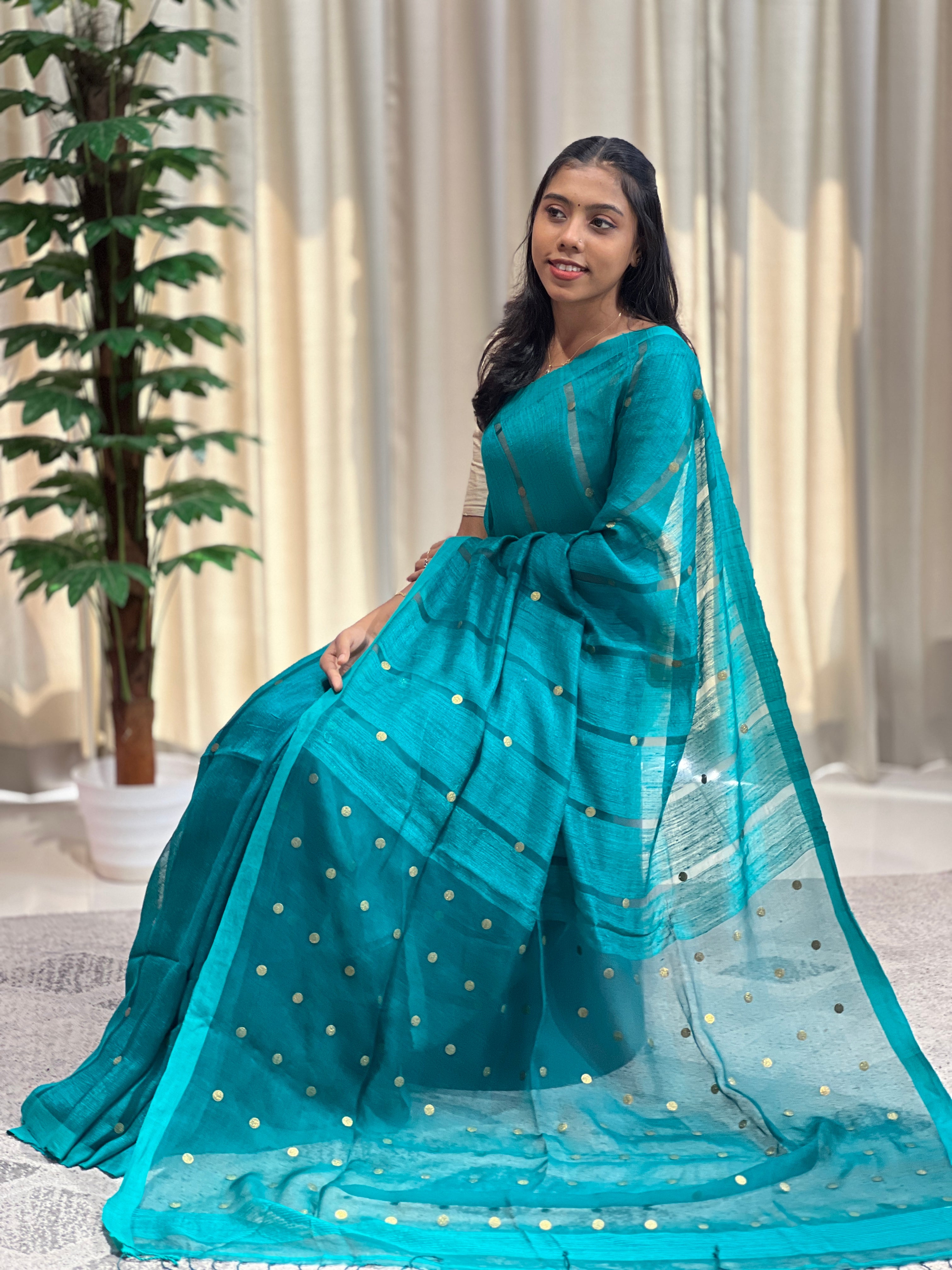 Coin Weaving Patterned Matka Tussar Saree | RGD677