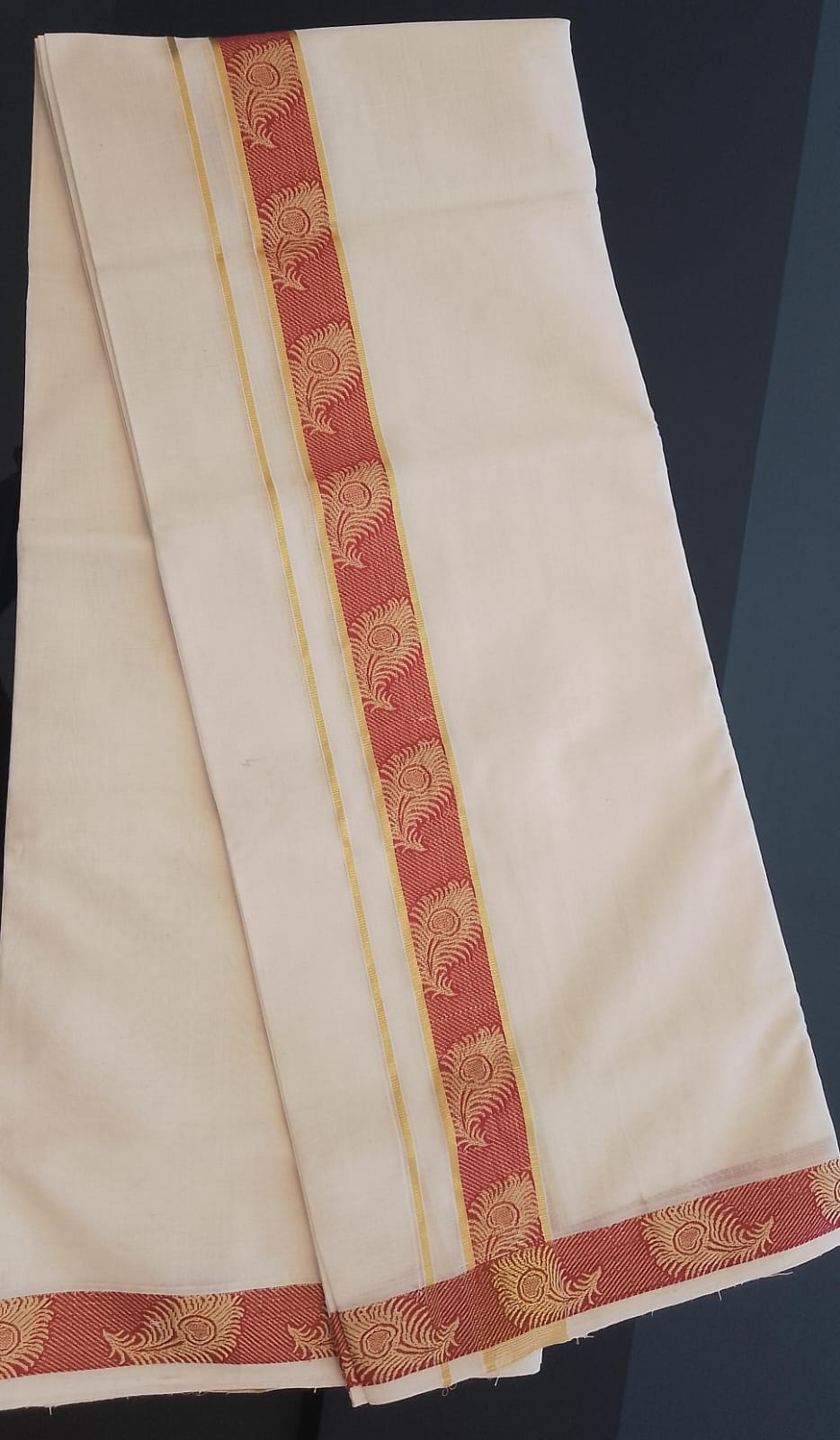 Balaramapuram Handloom  Off White Dhoti With Golden And Red Kasavu Border | KL208