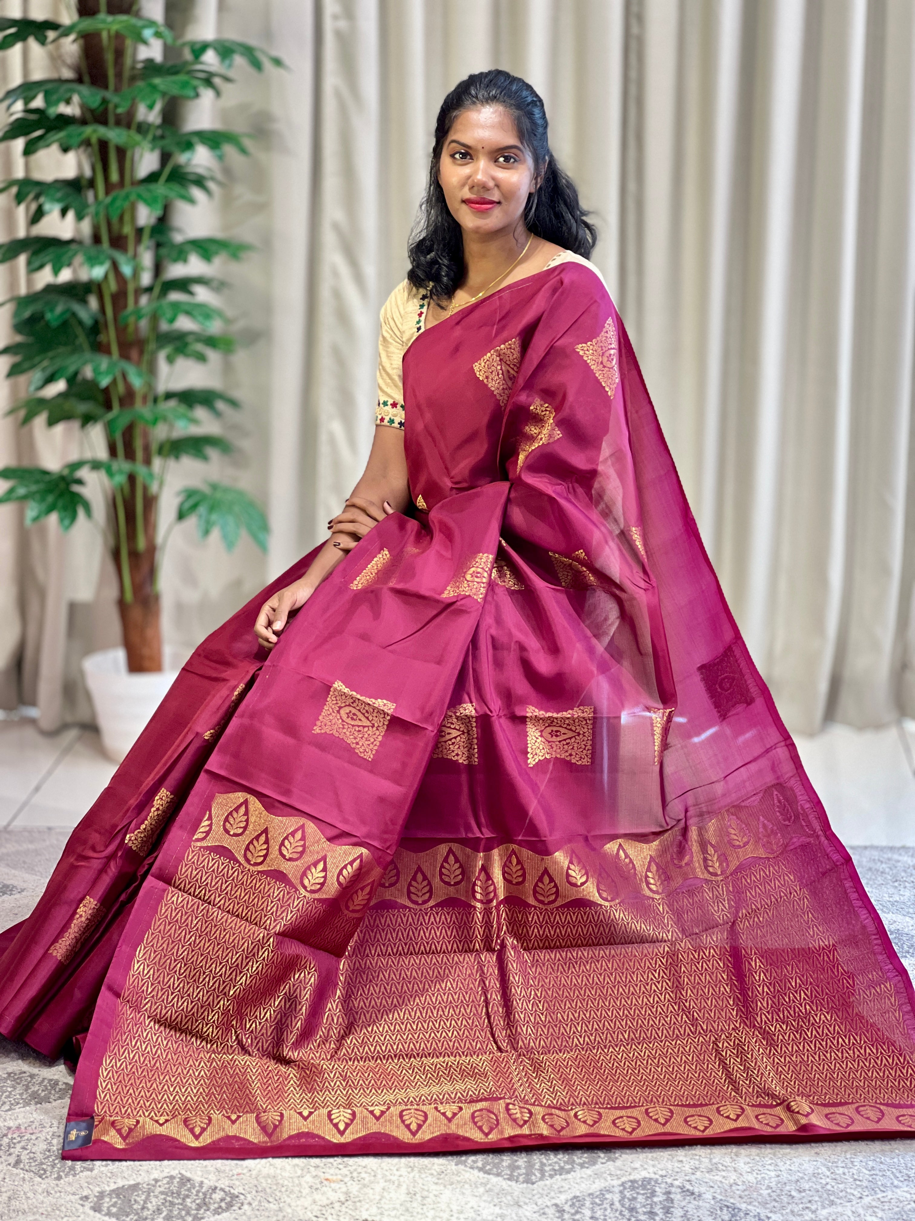 Zari Woven Traditional Buta Detailed Soft Silk Saree | PS117