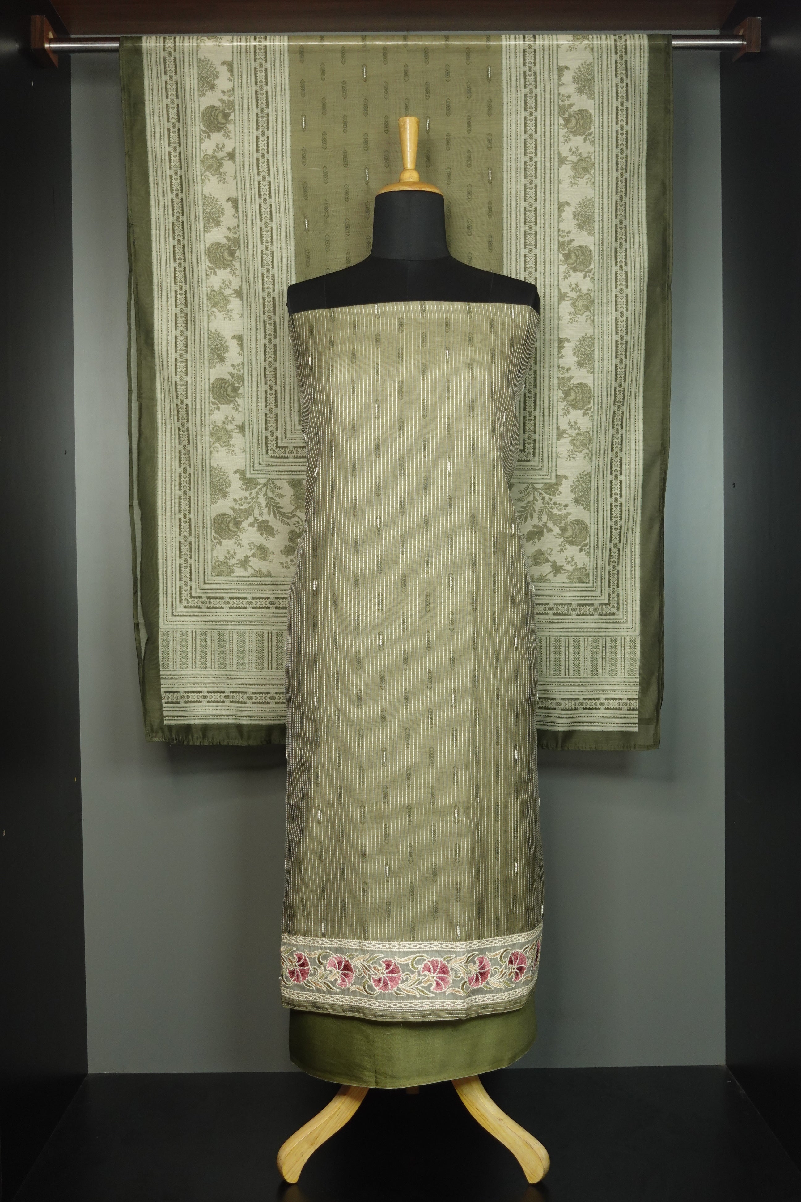 Chanderi Finished Salwar Set | AMB118