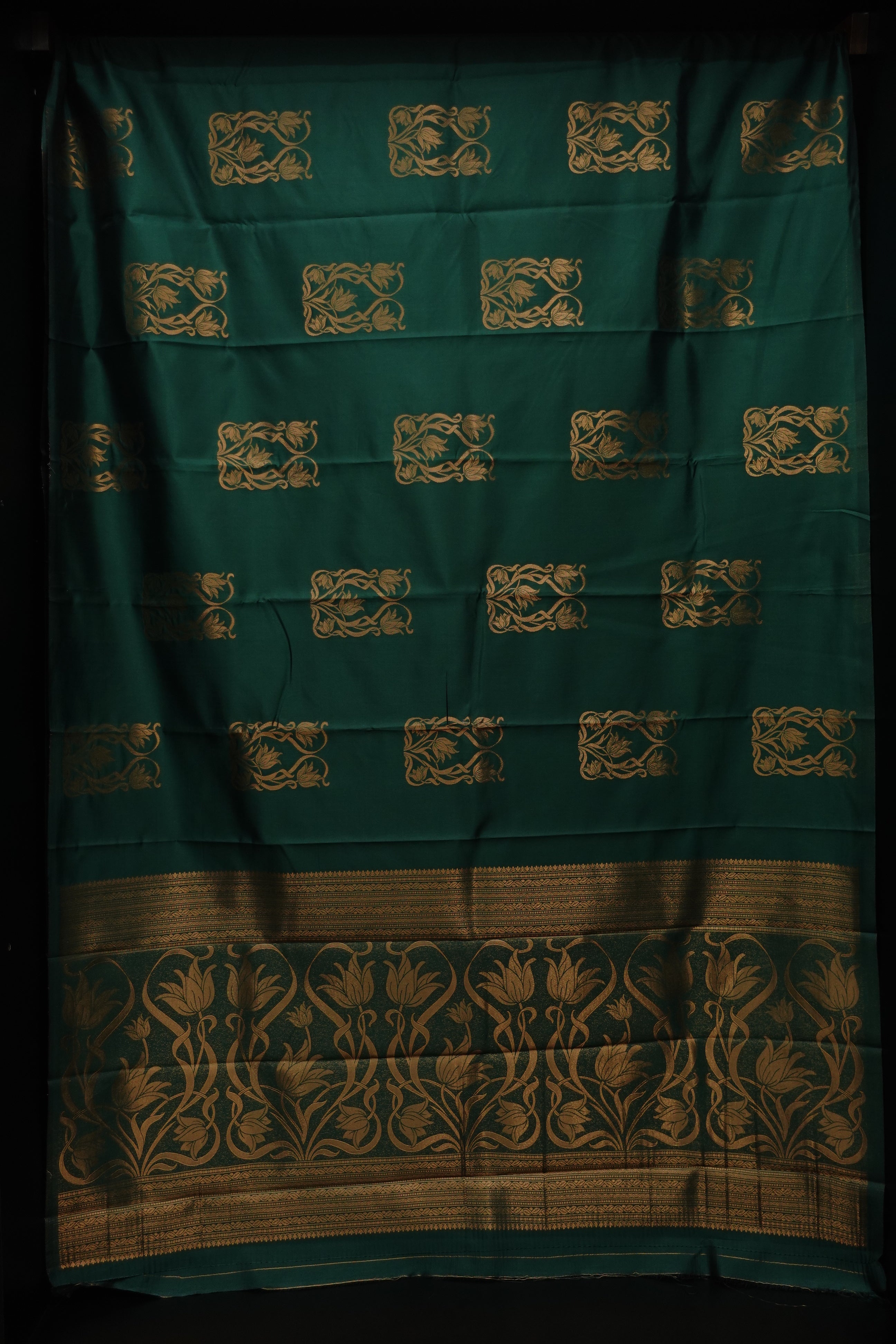 Semi Silk Sarees with Bhutas | KT175
