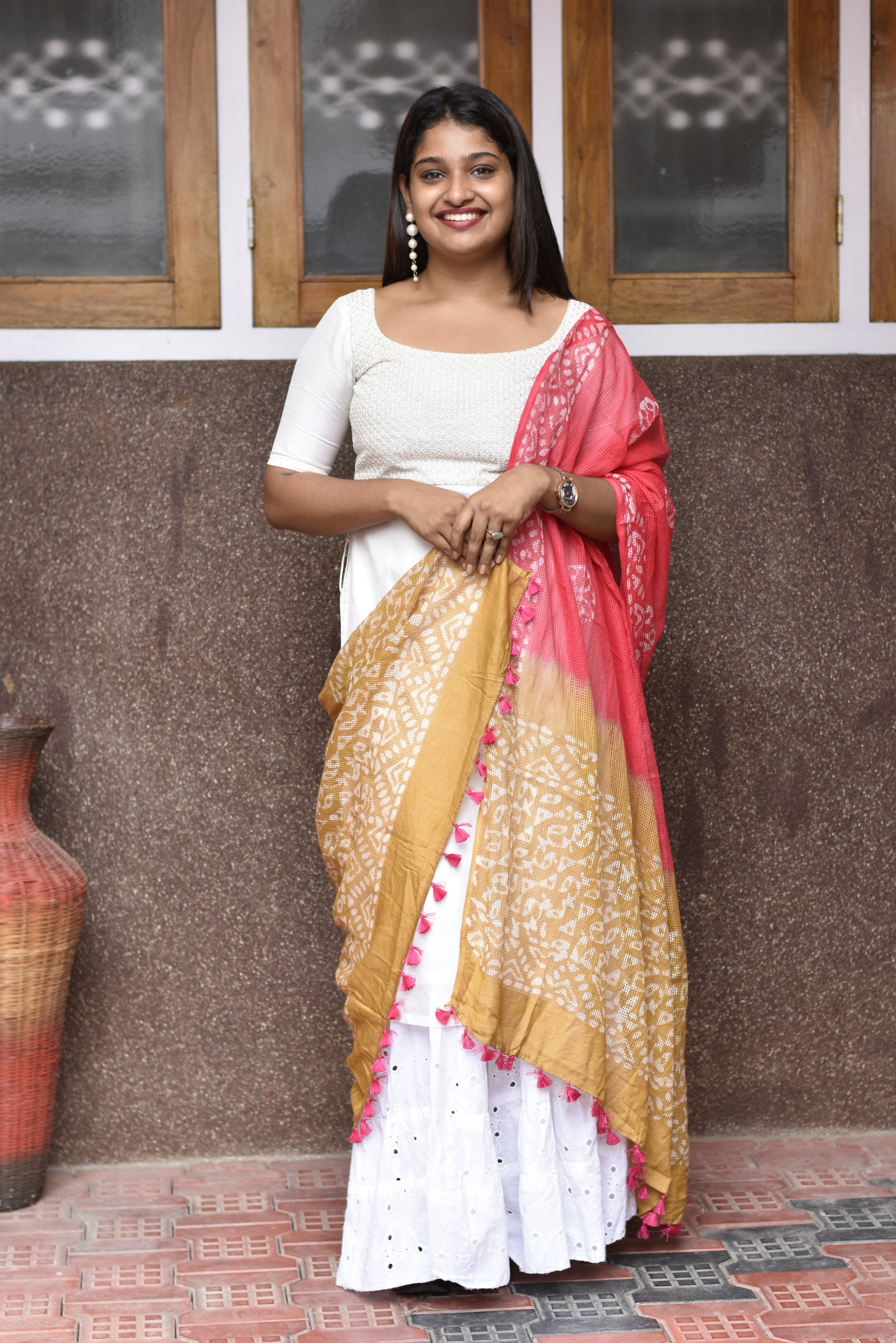 Muga Check Kota Dupatta With Batik Print | SS878