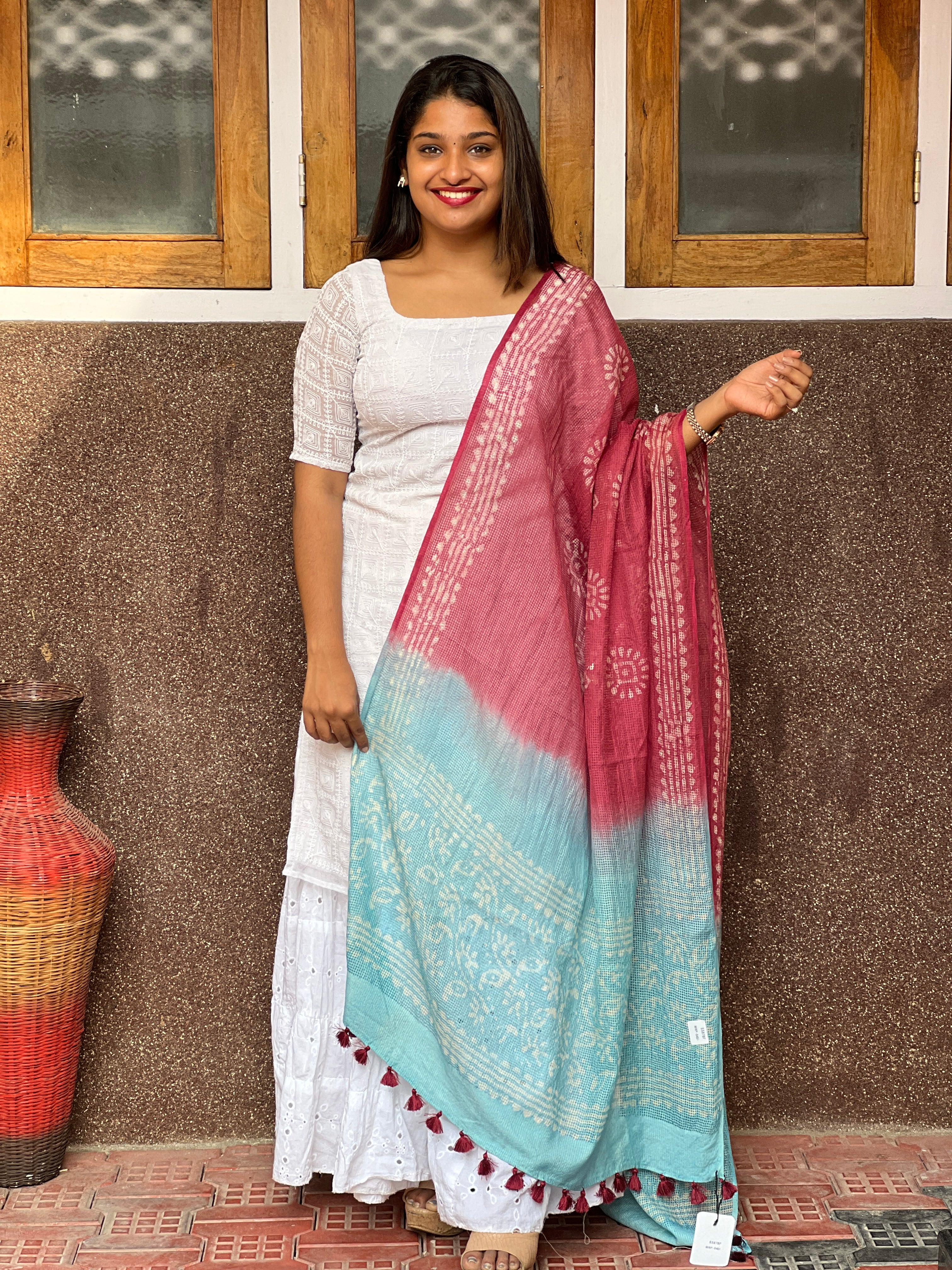 Muga Check Kota Dupatta With Batik Print | SS878