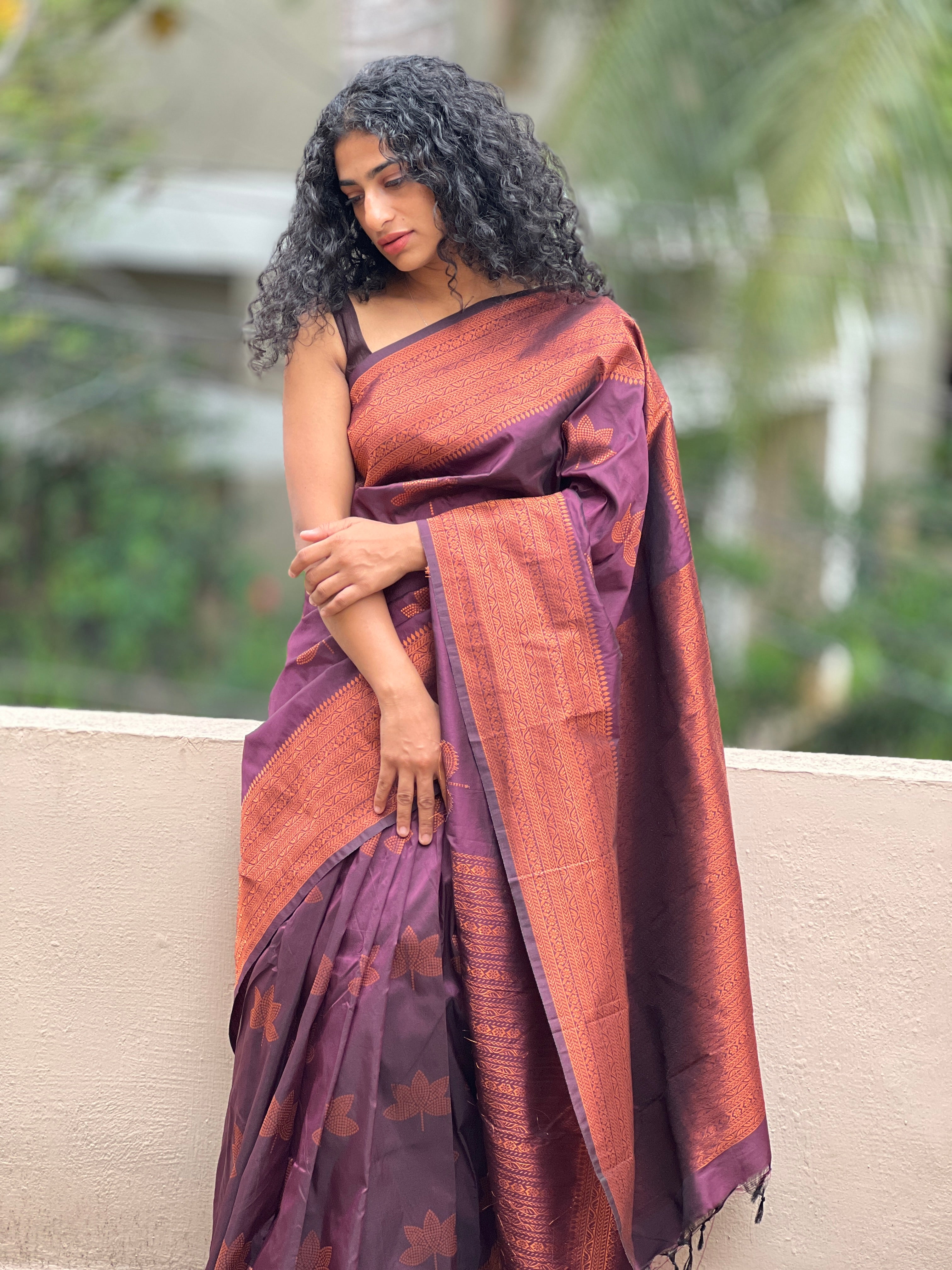 Semi Silk Sarees With Copper Weaving Pattern | KT189