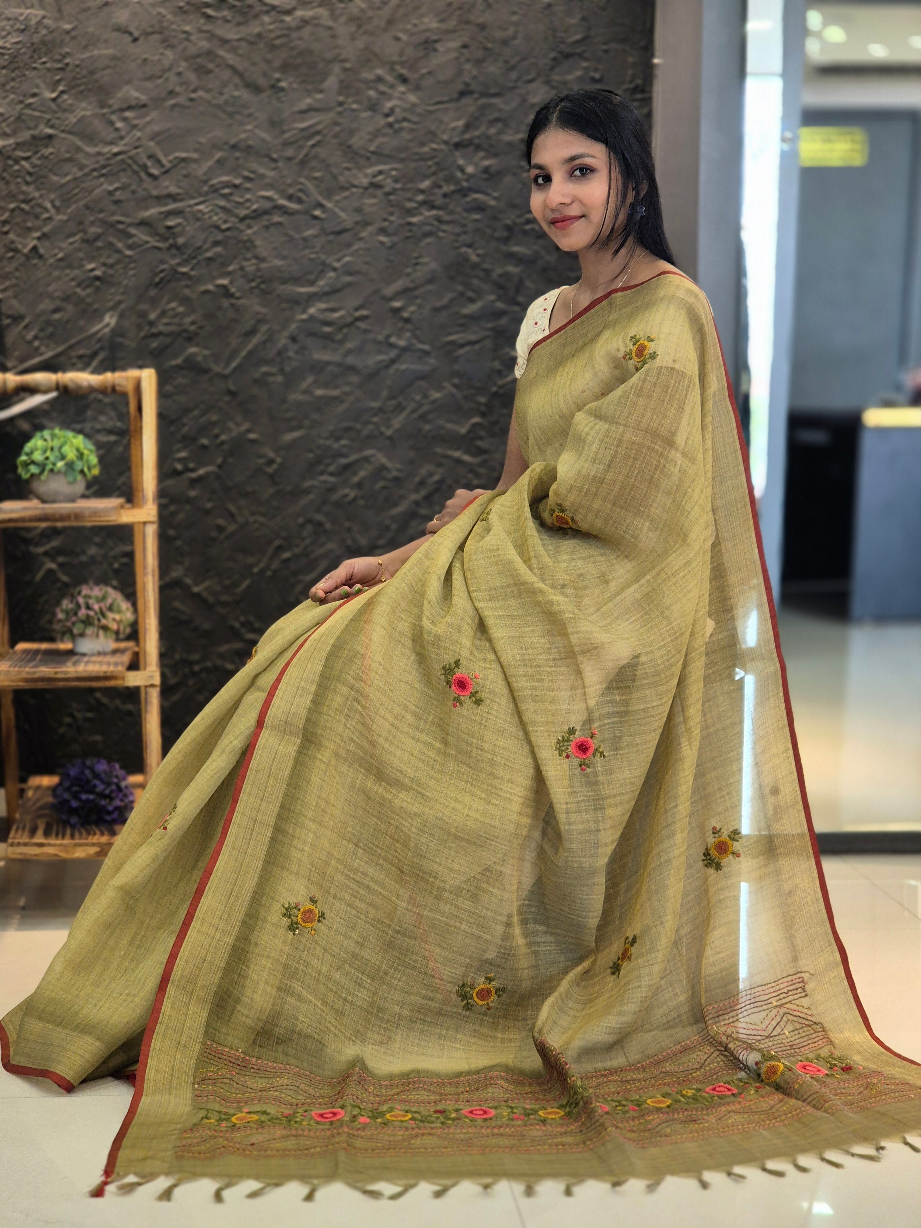 Hand Embroidery Tussar Linen Saree | KSD106