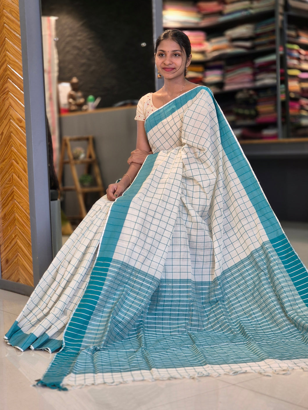 Green & Off White Chendamangalam Saree | PH212