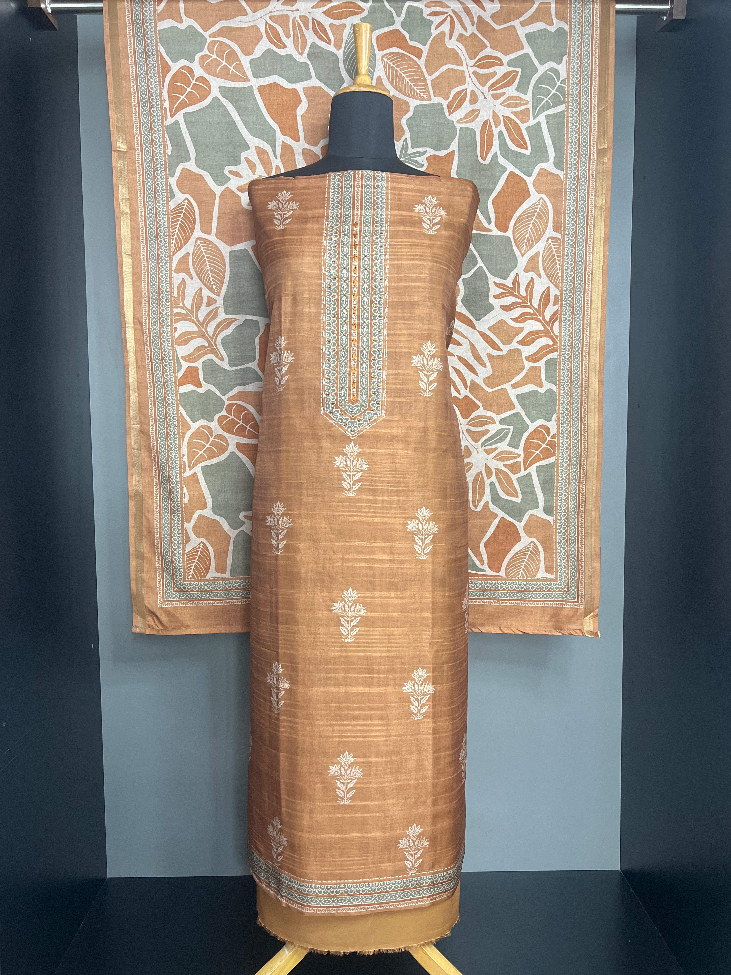 Floral Printed Design Semi Tussar Salwar Set | SW2515