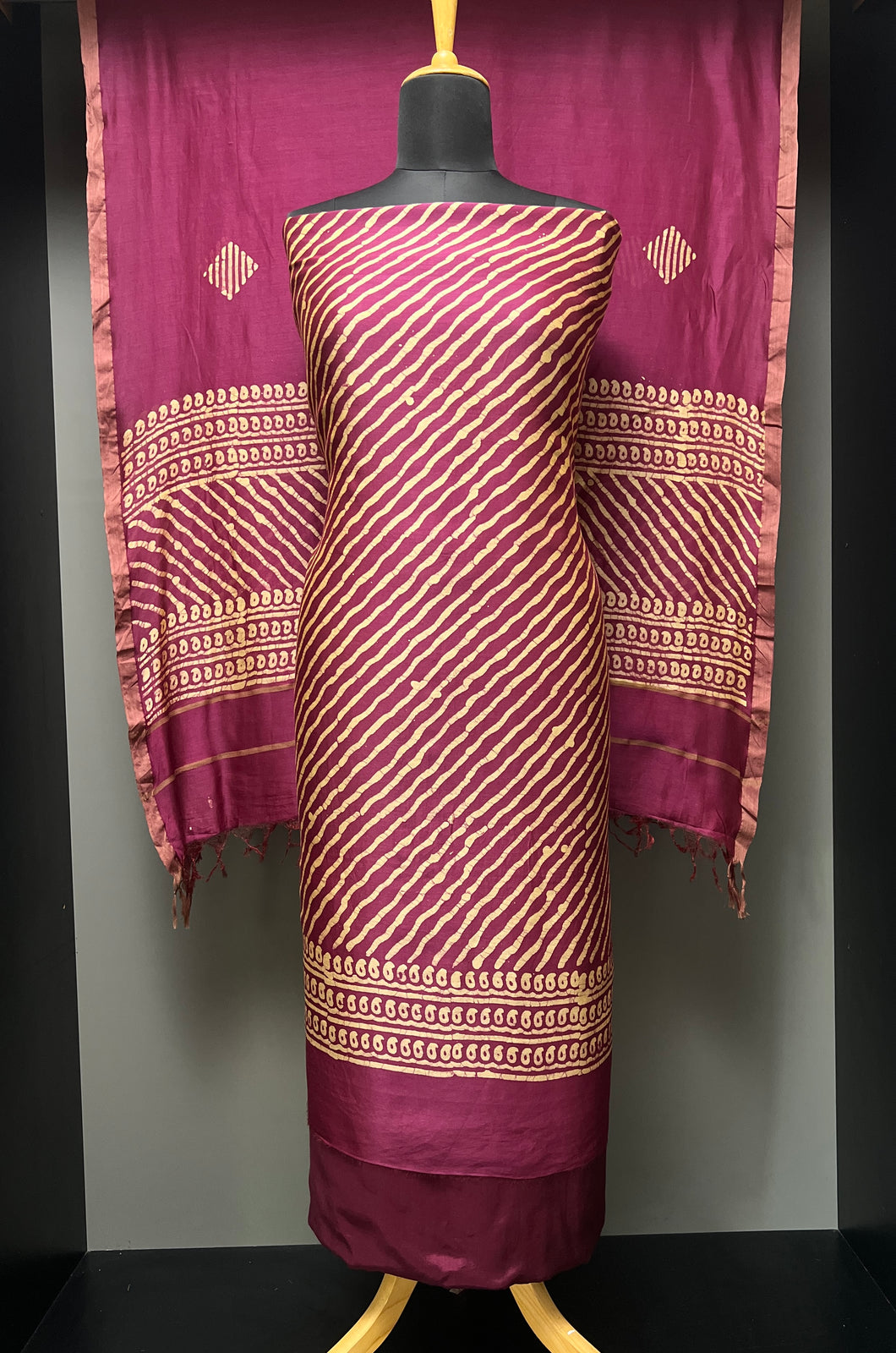 Batik Printed Chanderi Salwar Set | LV432