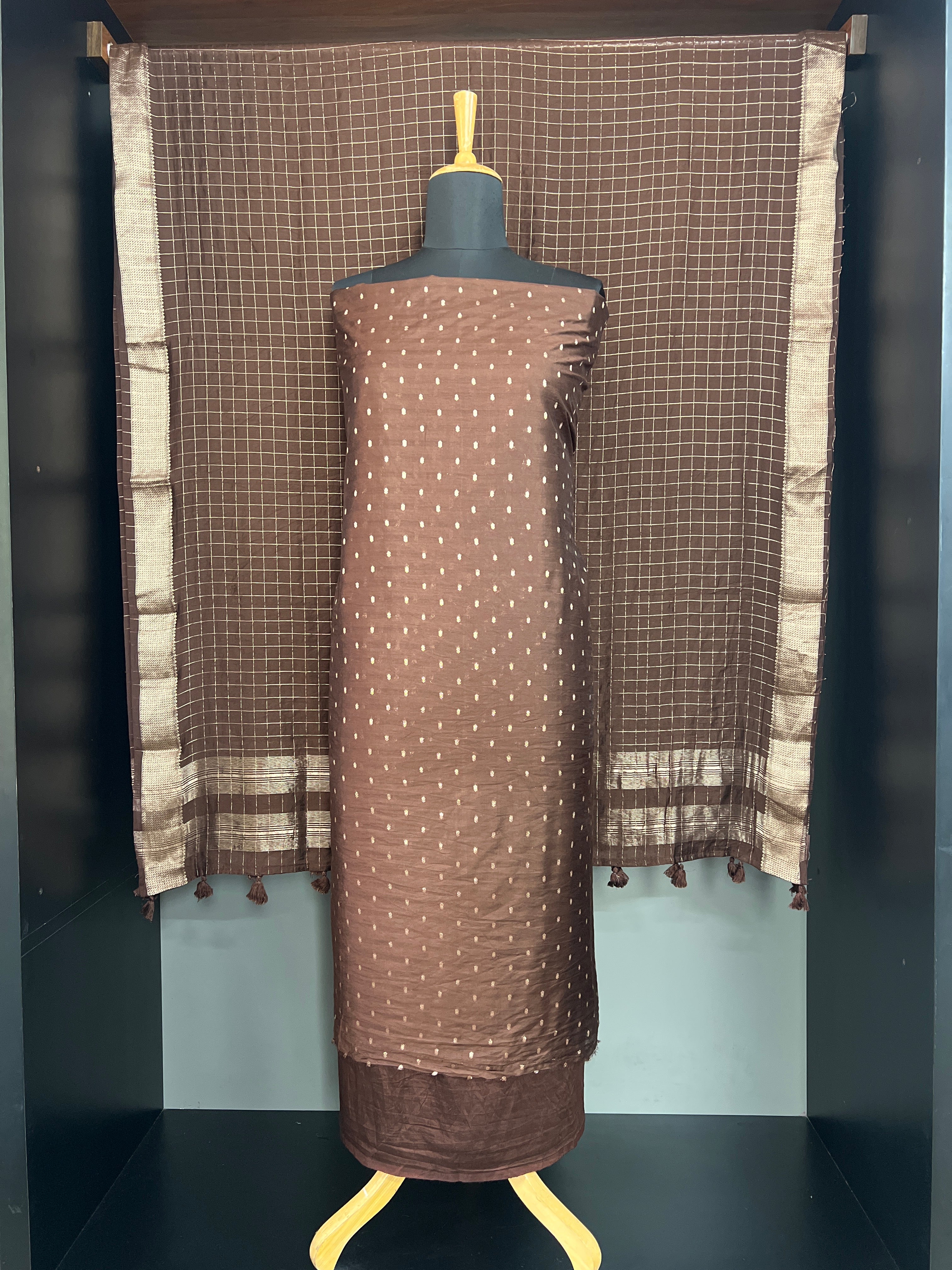 Golden Zari Buta Woven Pattern Chanderi Finish Salwar Set | YNG1427