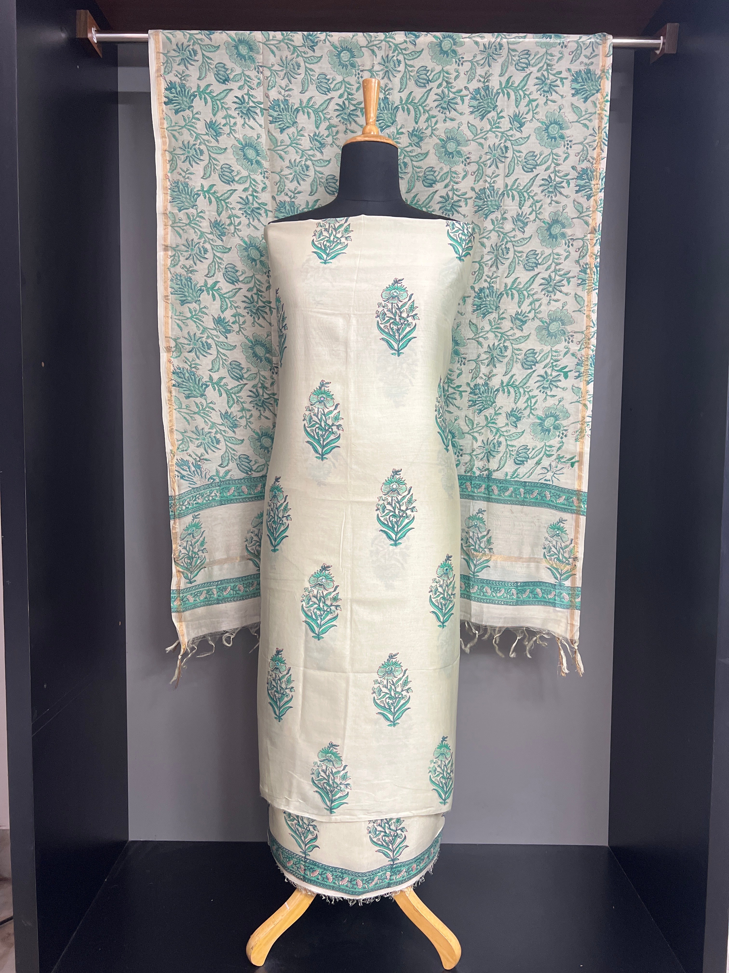 Block Printed Pattern Chanderi Salwar Set | ACF116