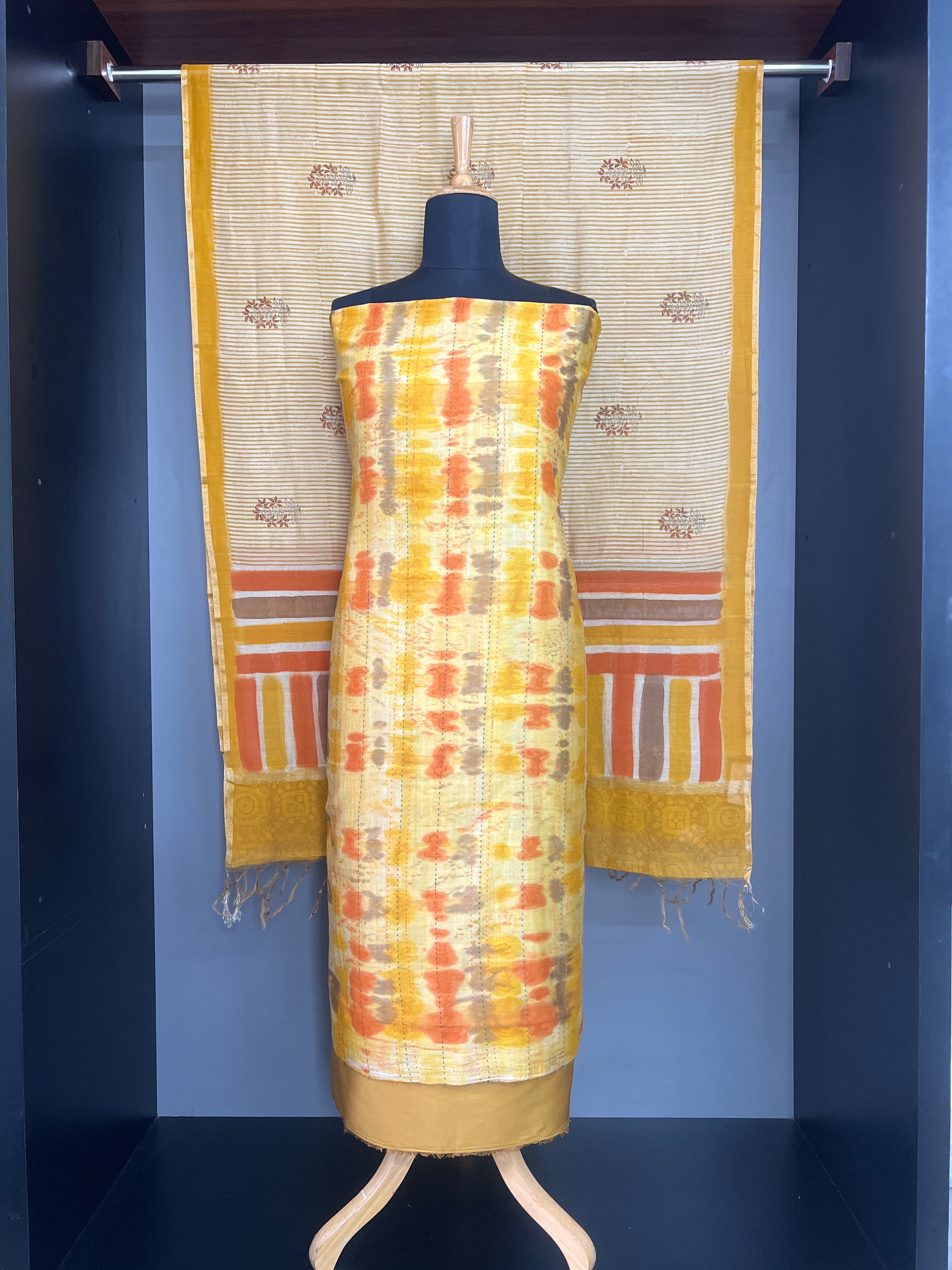 Printed Pattern Mul Chanderi Salwar Set | YNG1467