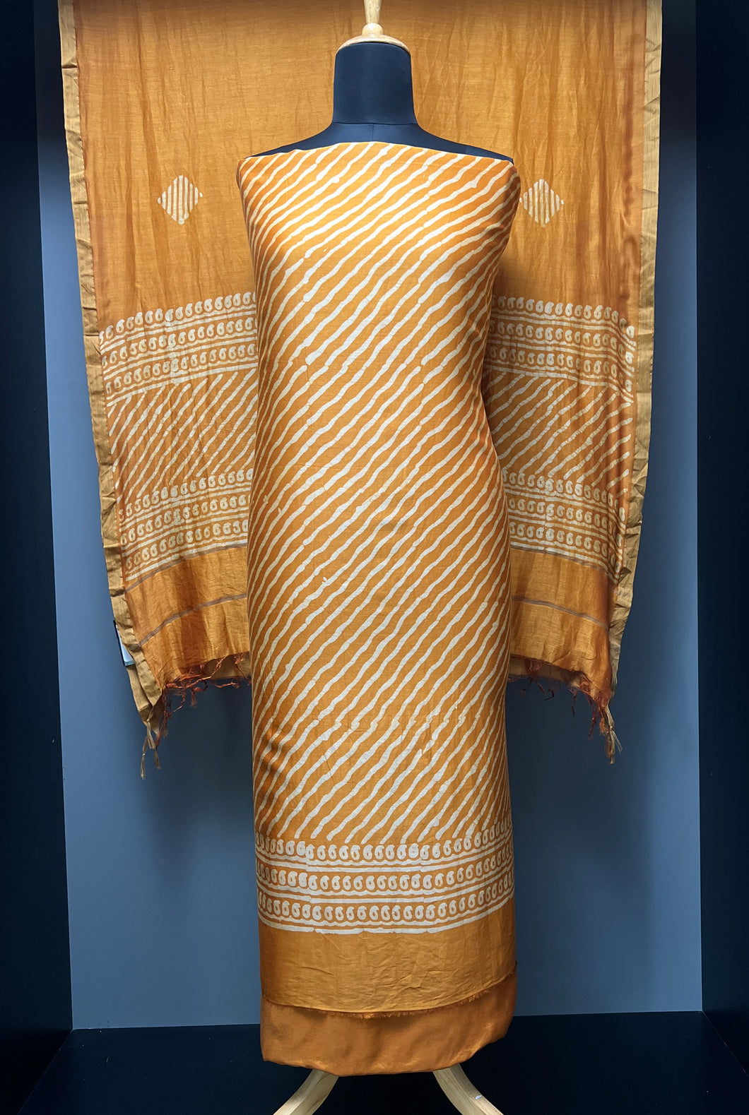 Batik Printed Chanderi Salwar Set | LV431