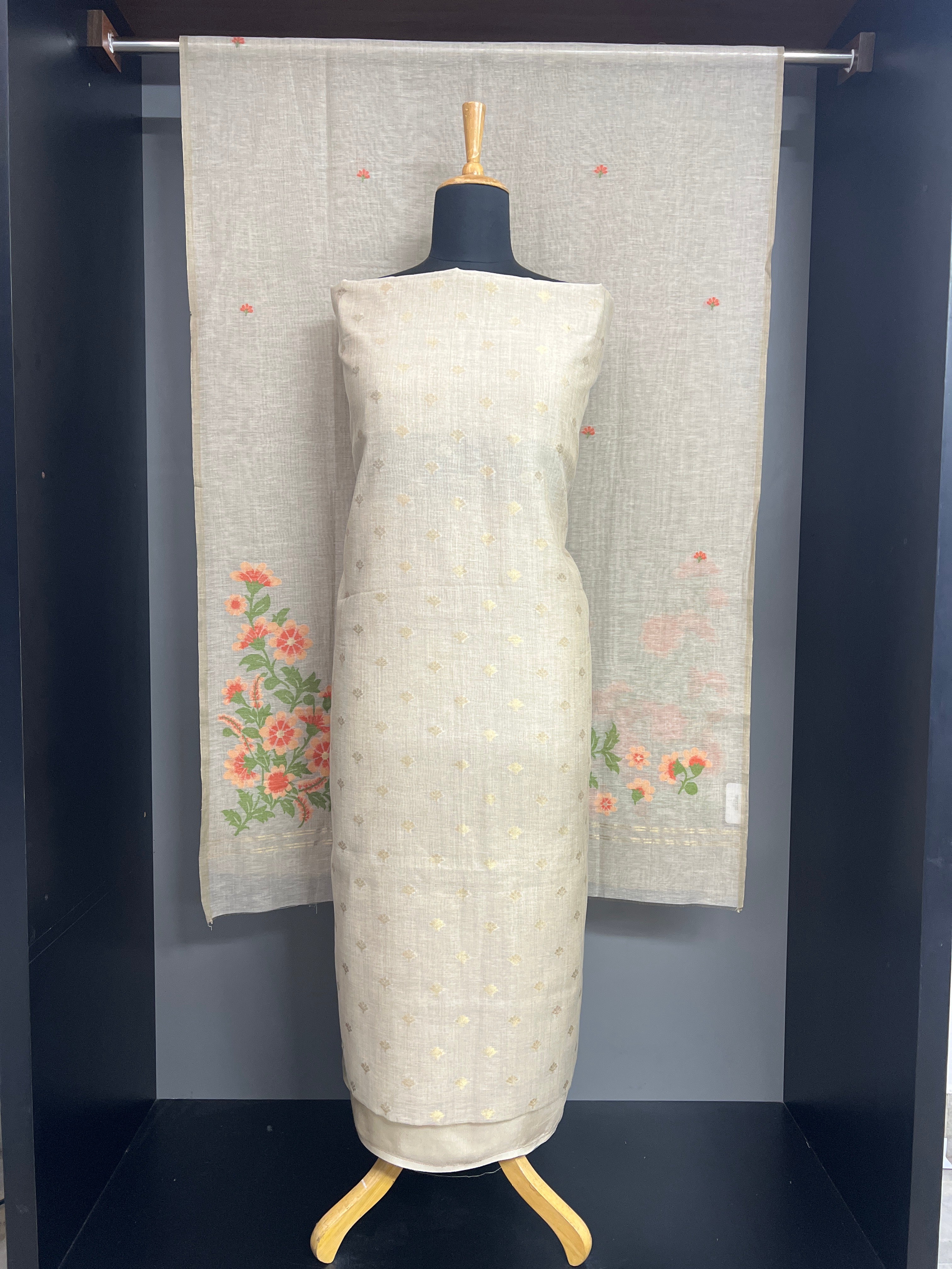 Golden Zari Buta Weaving Pattern Chanderi Salwar Set | YNG1399