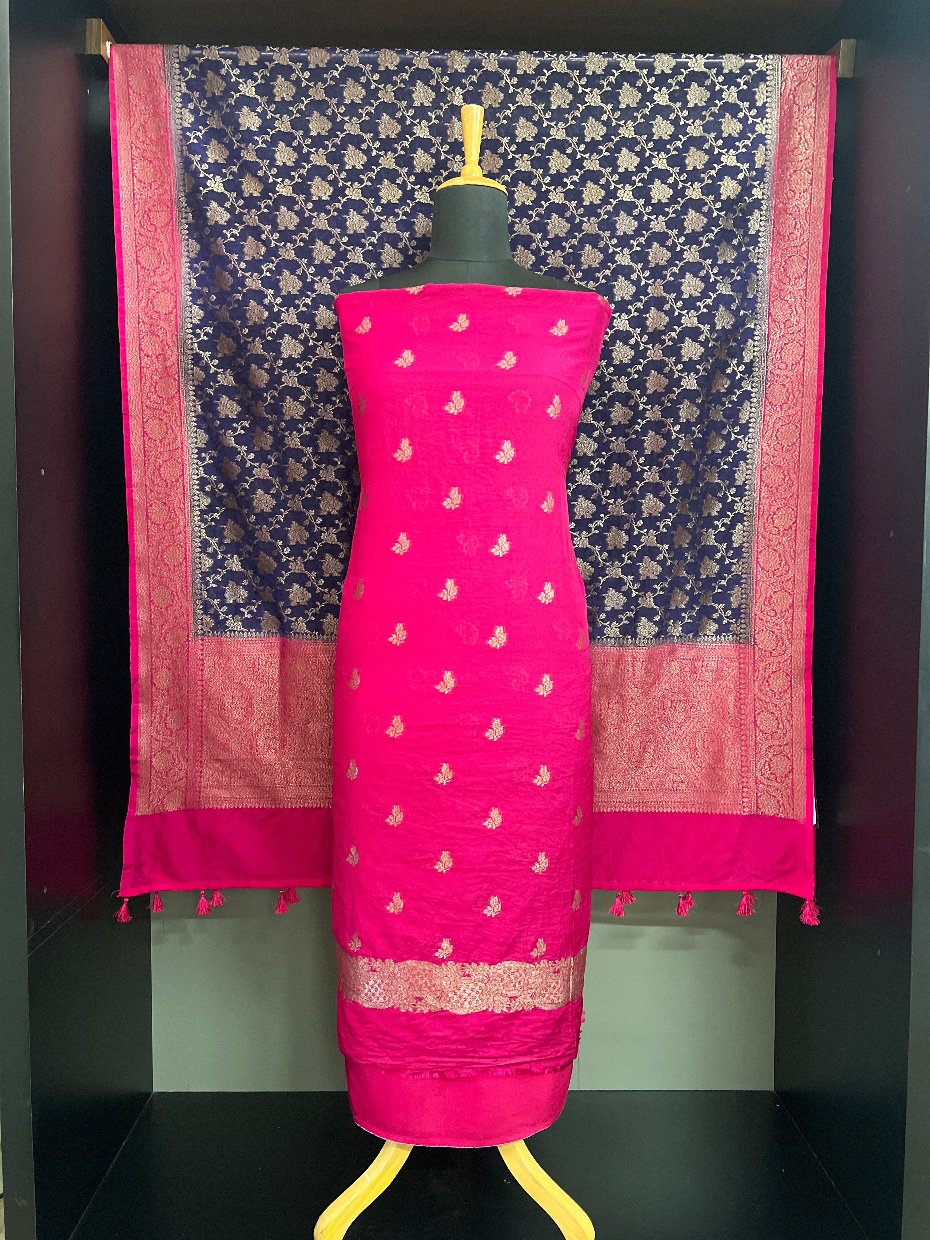 Banarasi Pattern Semi Silk Salwar Set | YNG1584