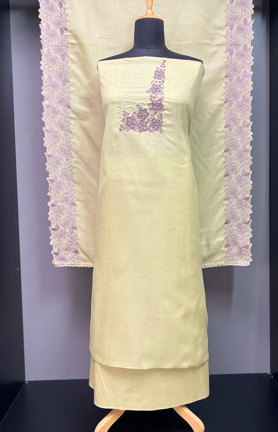 Applique Work With Cut Beads With Sequence Highlight Kota Salwar Set | BLD993