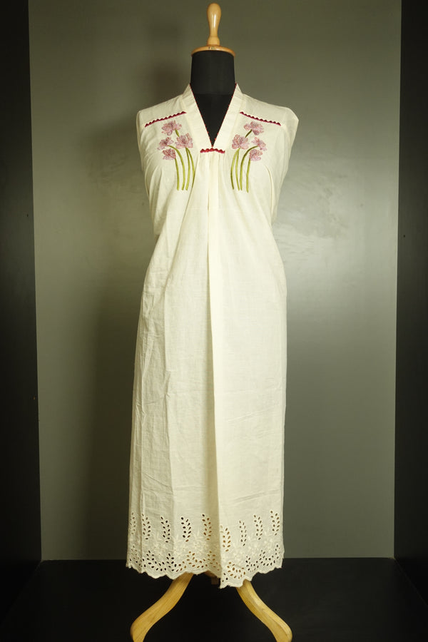 Embroidered White Shiffli Kurta Material | DN588