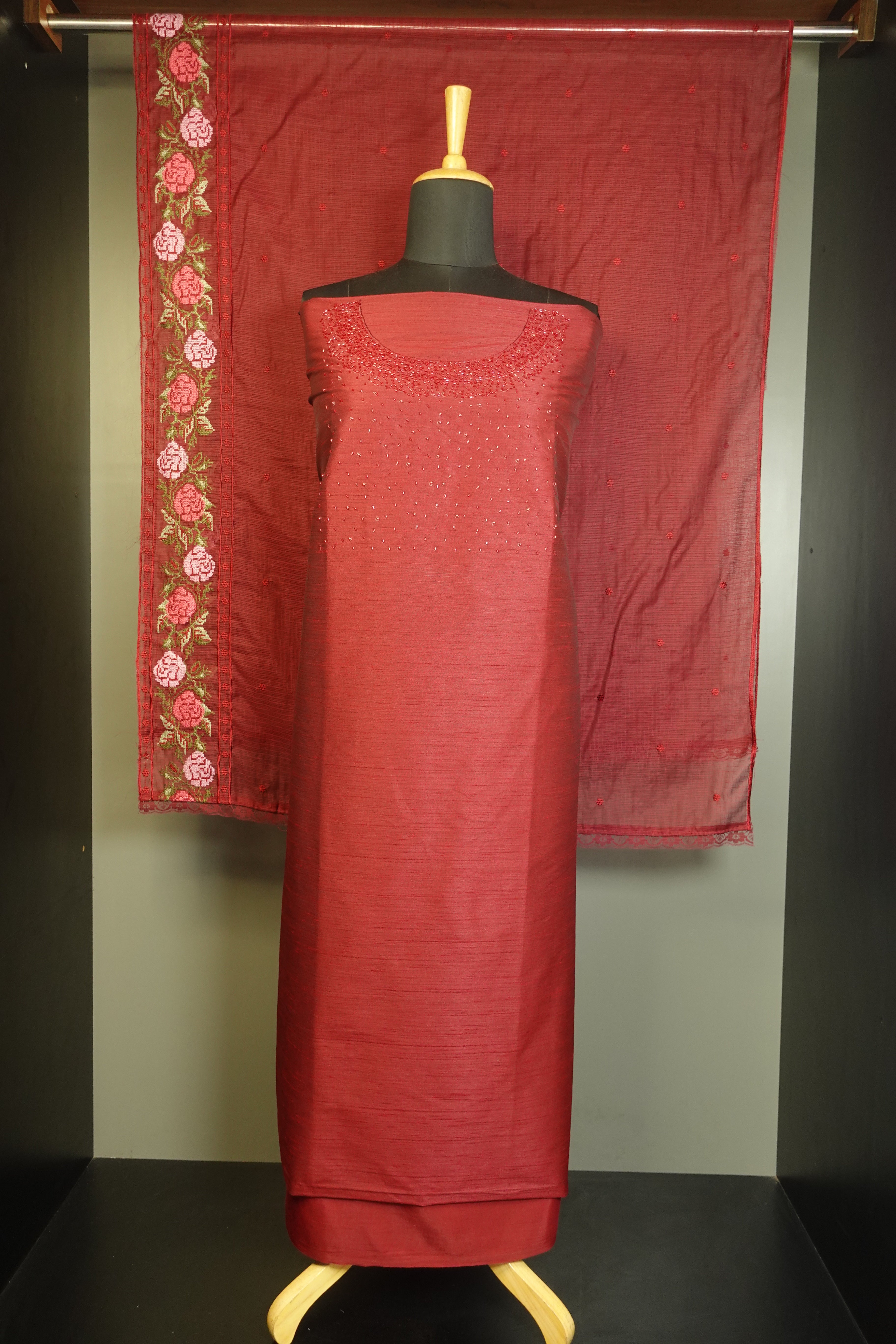 Cut Beads Embroidered Tussar Finish Salwar Set | PFS198