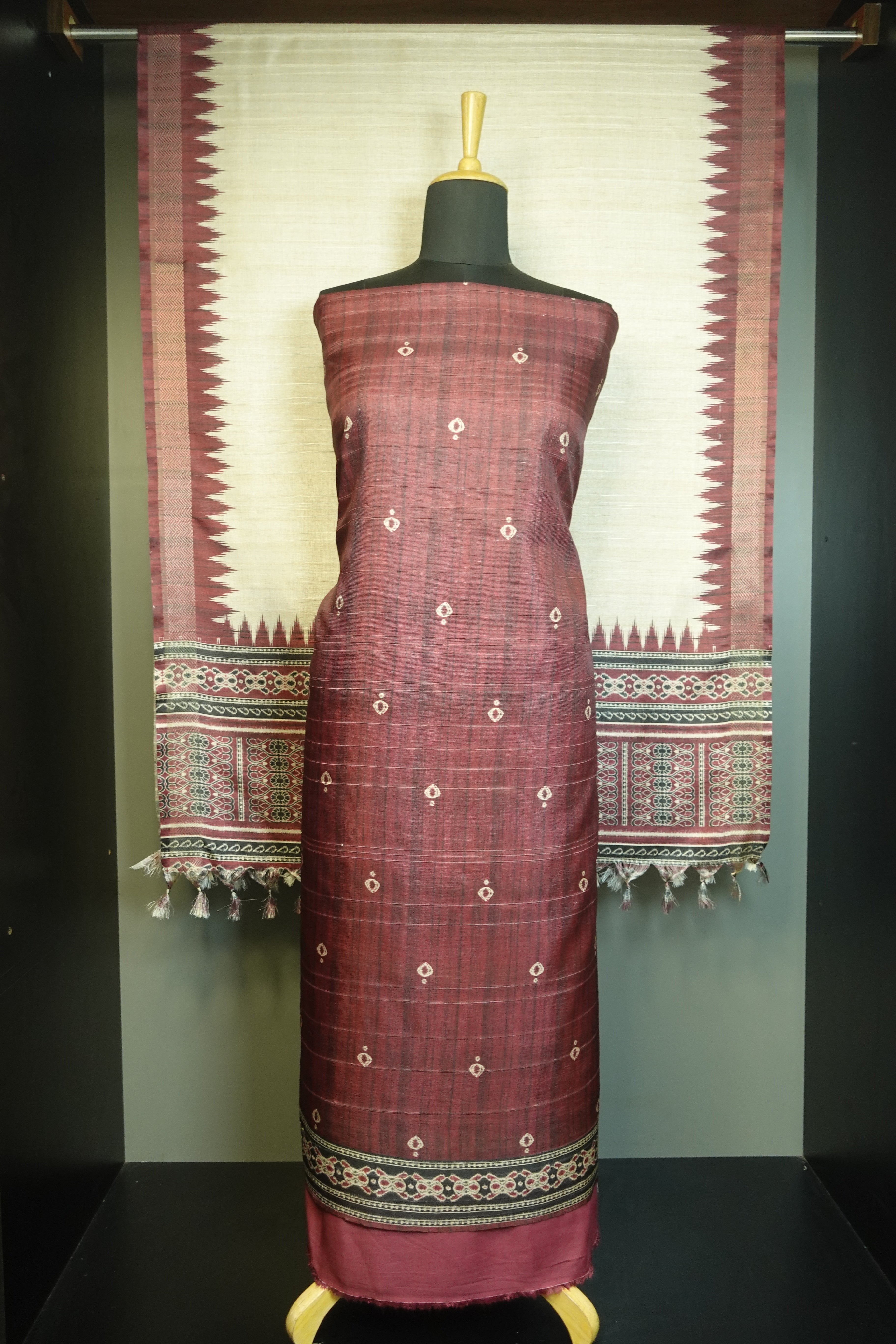 Tie & Dye Pattern Tussar Finish Salwar Set | PFS189