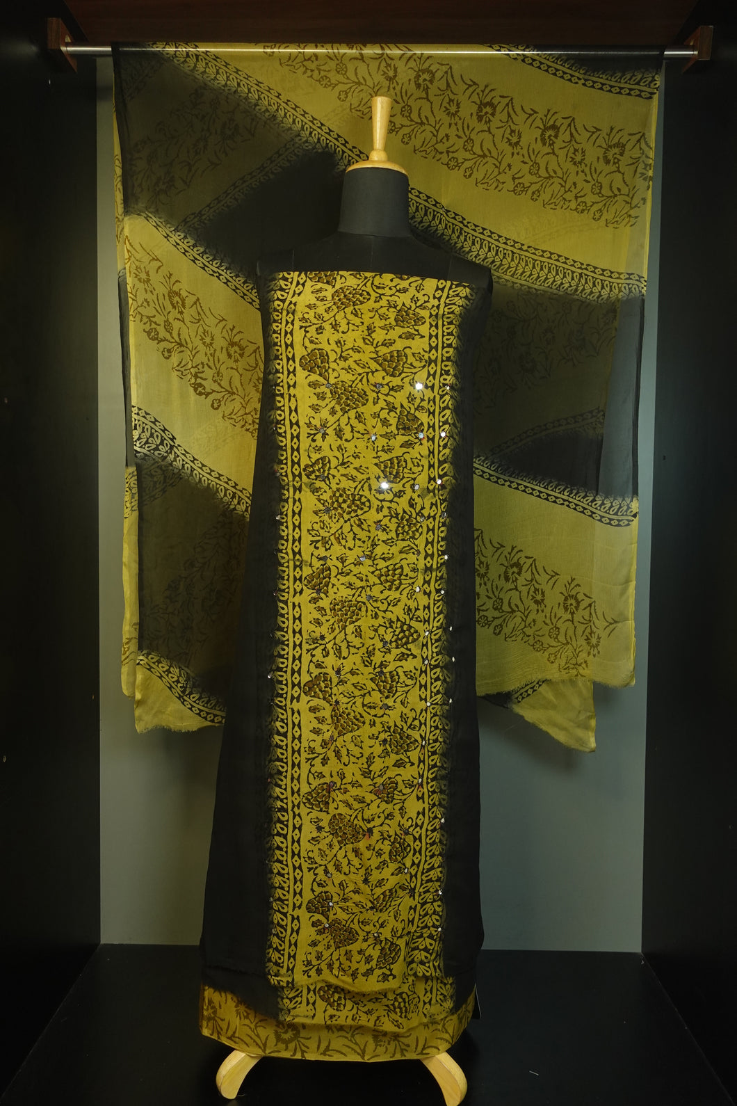 Hand Block Printed Chiffon Salwar Set | PFS230