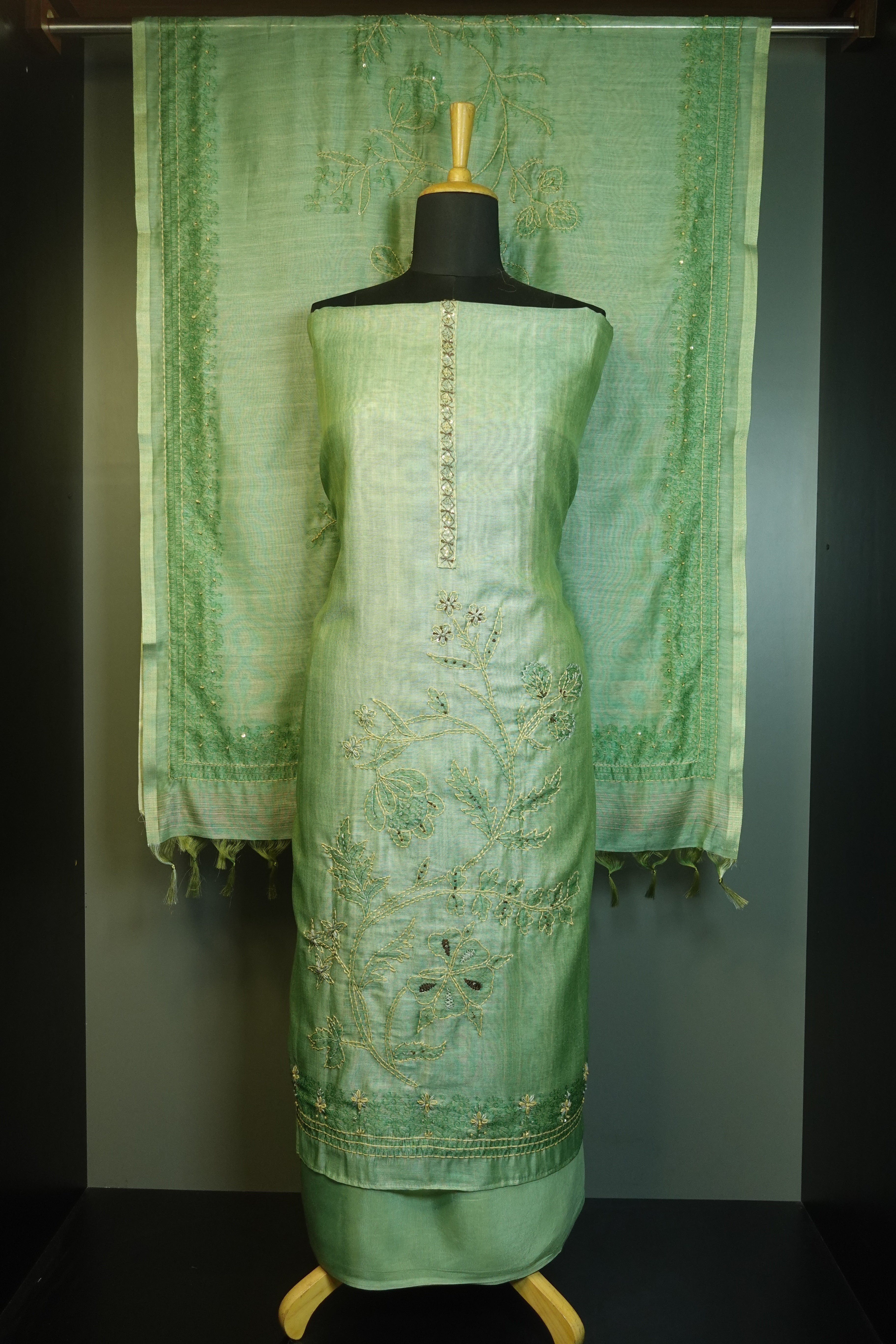 Embroidered Semi Tussar Salwar set | VAN109