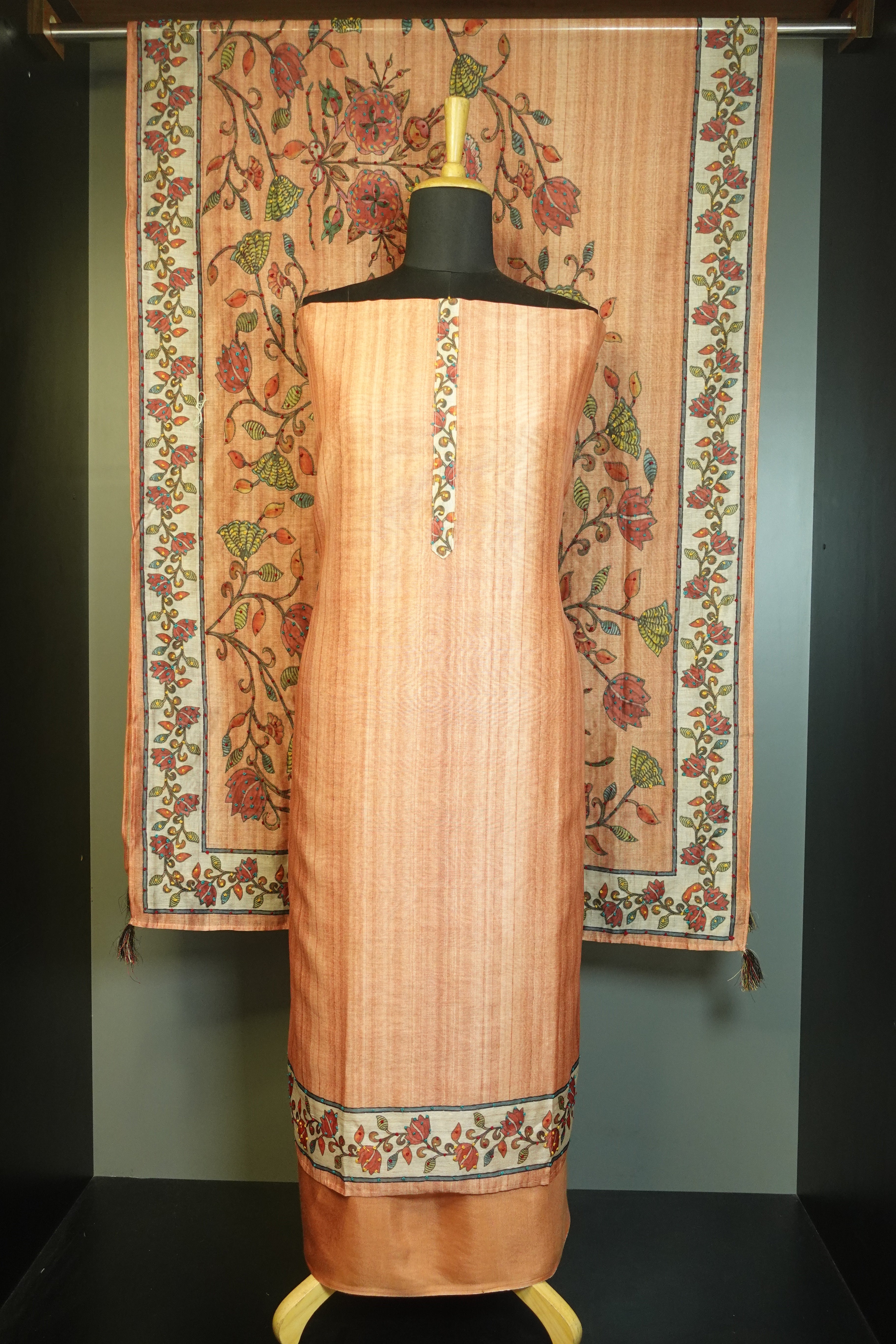 Floral Printed Chanderi Finish Salwar Set | DVS136
