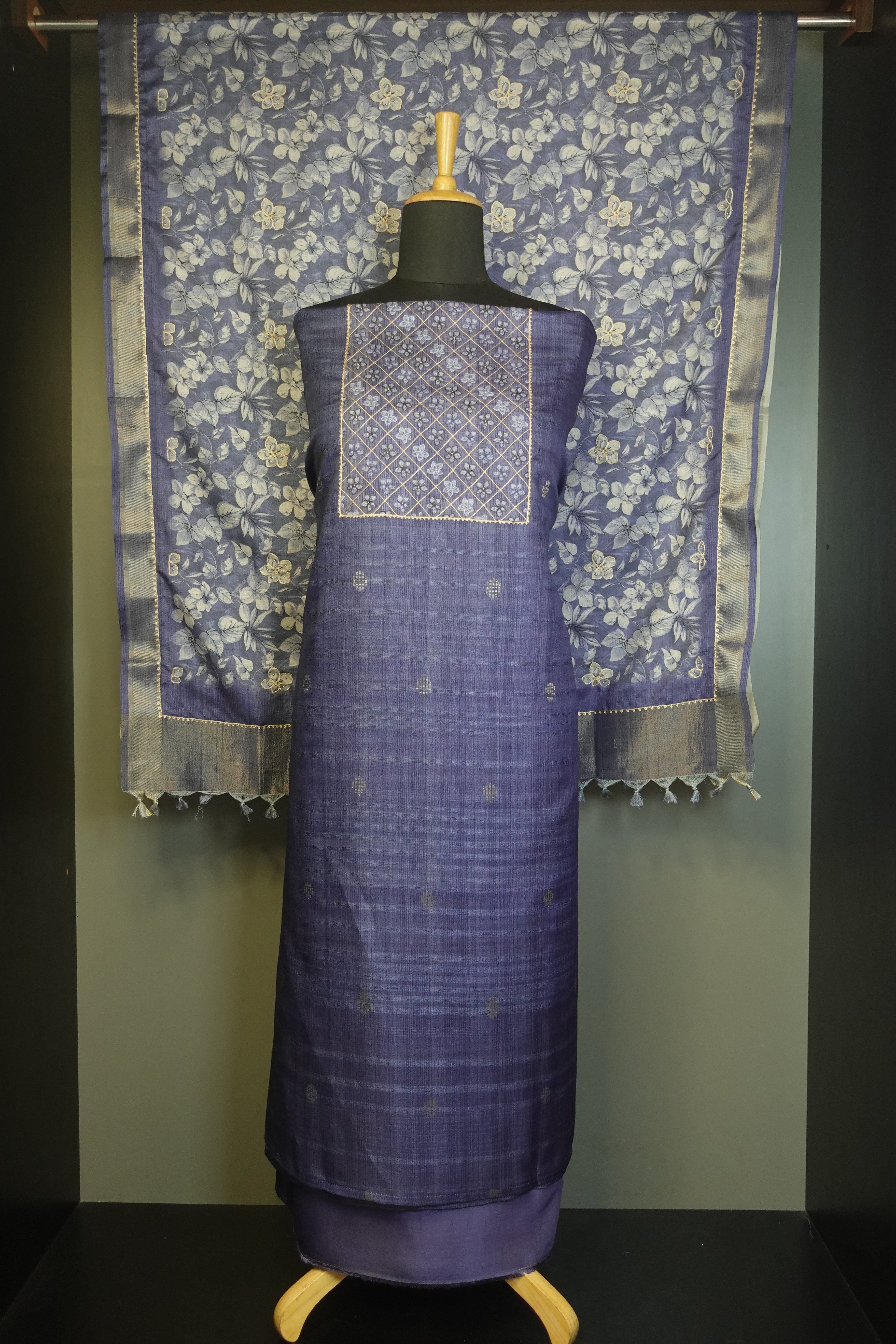 Yoke Embroidered Geecha Tussar Finish Salwar Set | KSD116