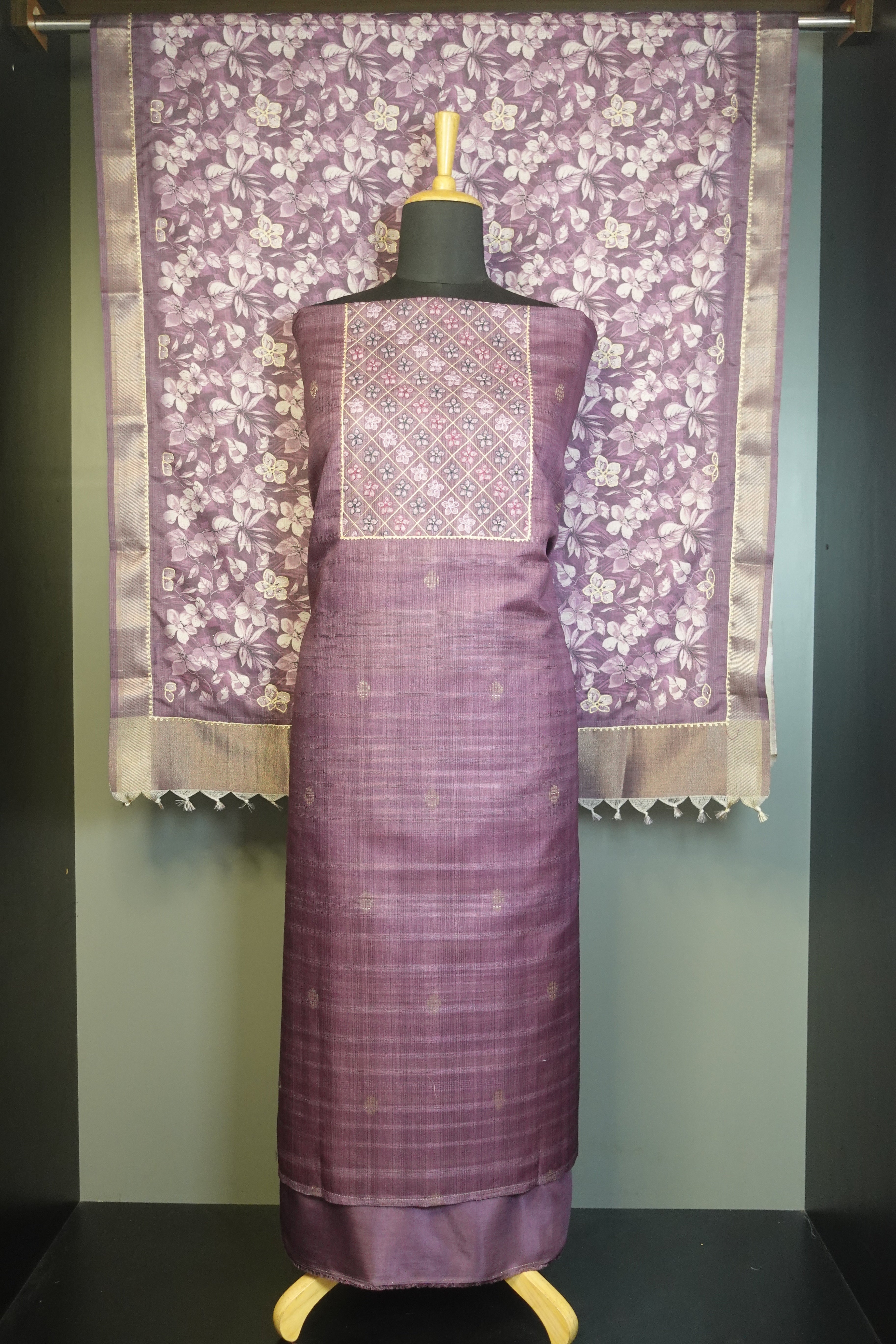 Yoke Embroidered Geecha Tussar Finish Salwar Set | KSD116