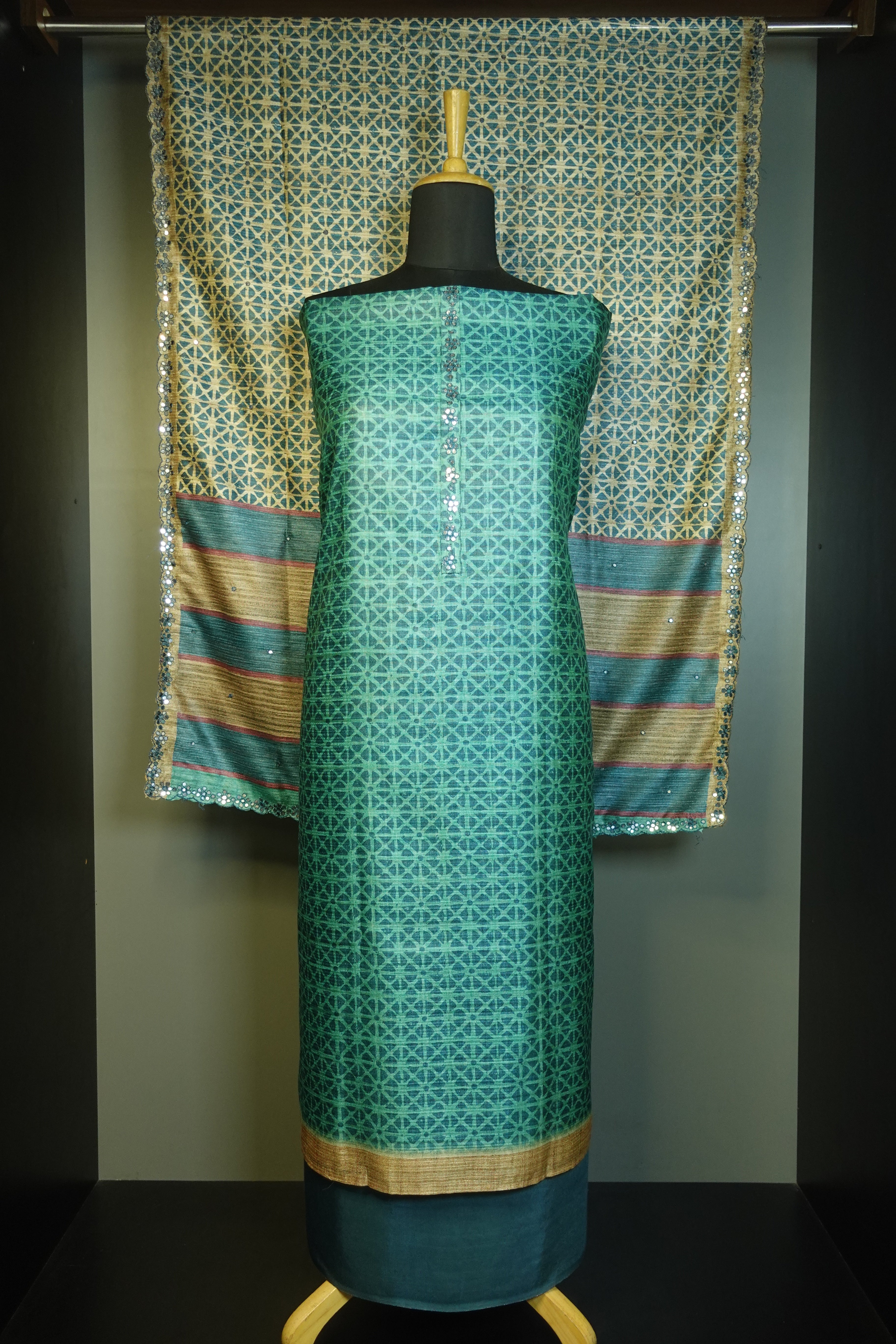 Sublimation Printed Tussar Finish Salwar Set | VAN111