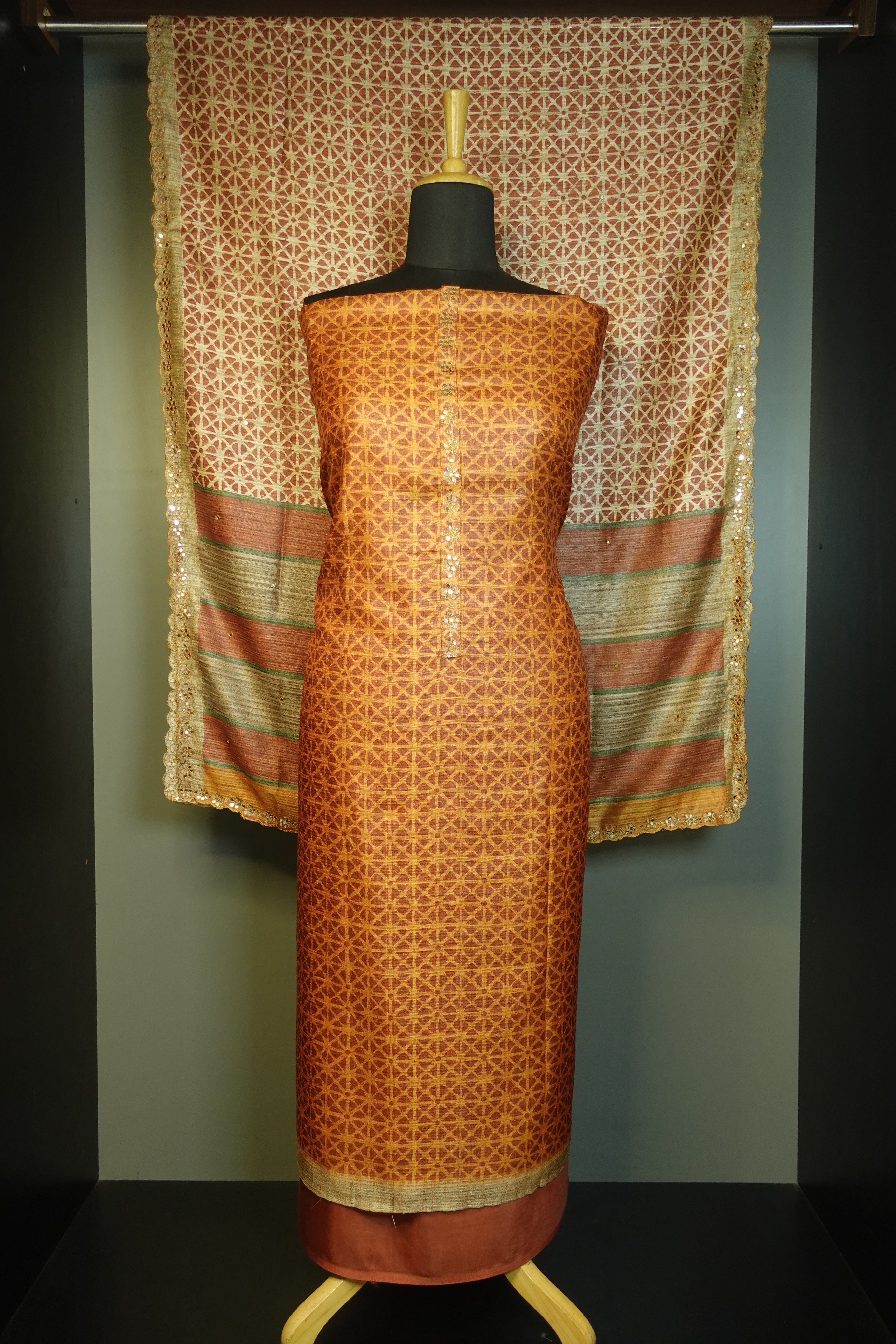 Sublimation Printed Tussar Finish Salwar Set | VAN111