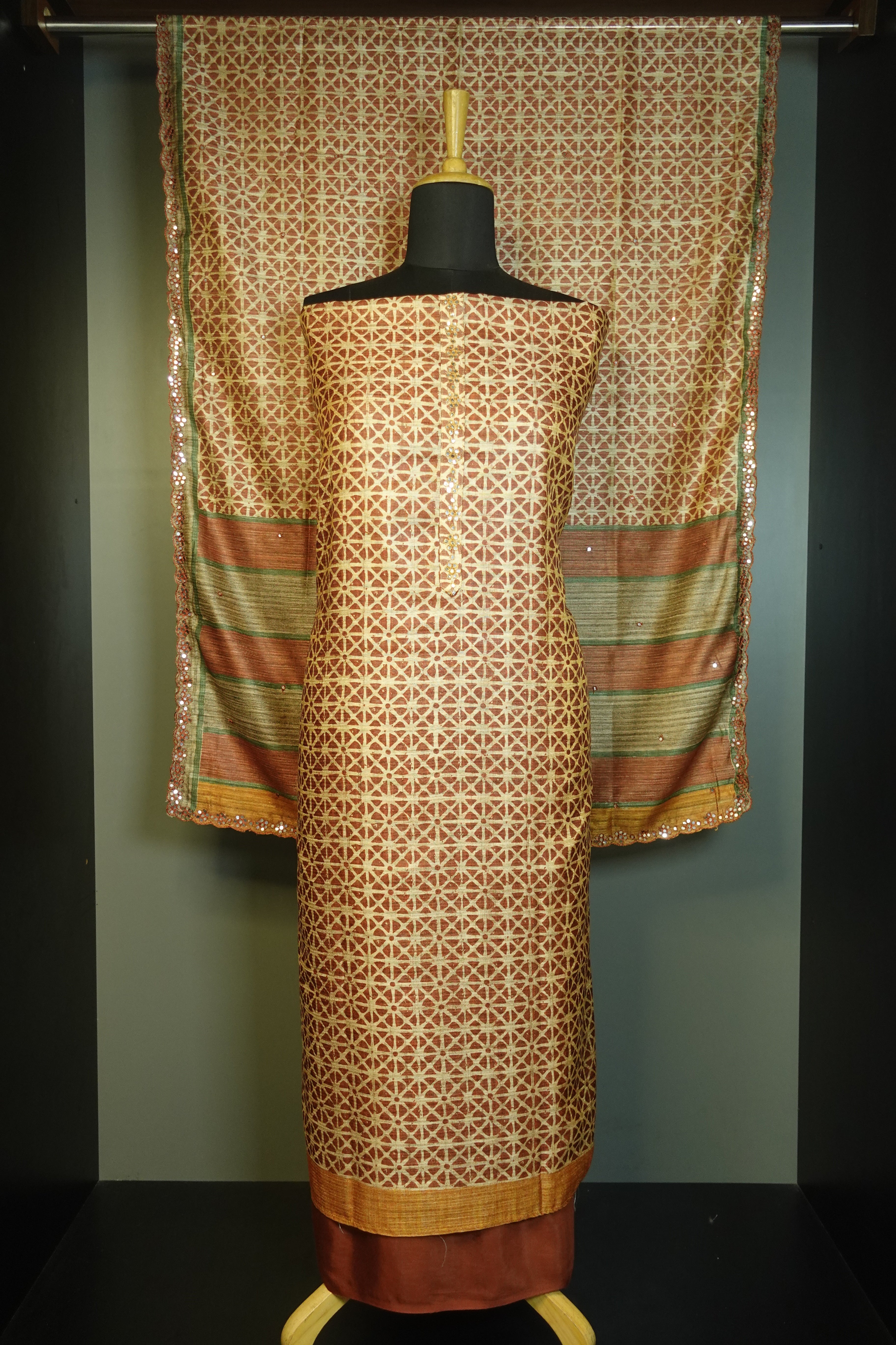 Sublimation Printed Tussar Finish Salwar Set | VAN111