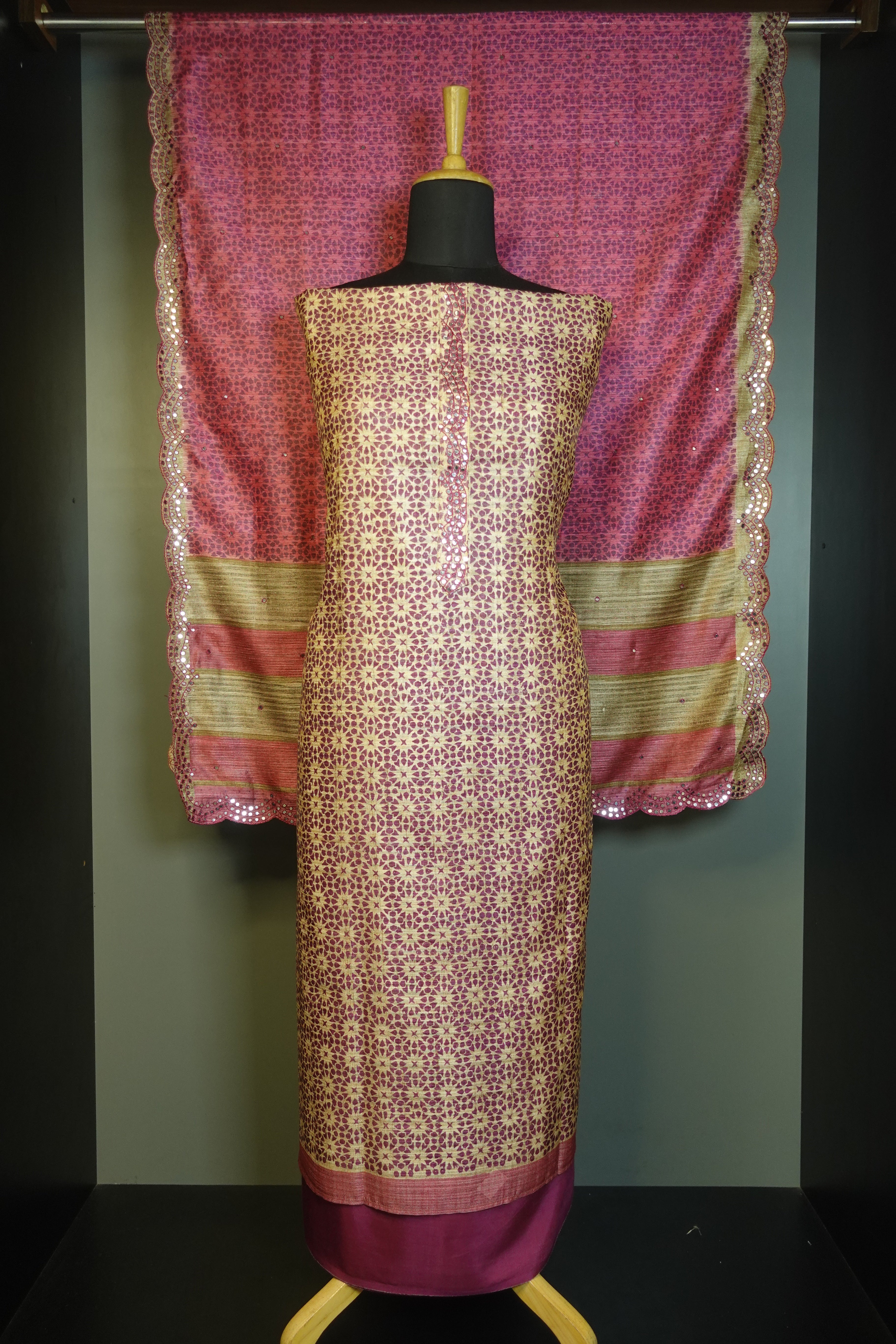 Sublimation Printed Tussar Finish Salwar Set | VAN112