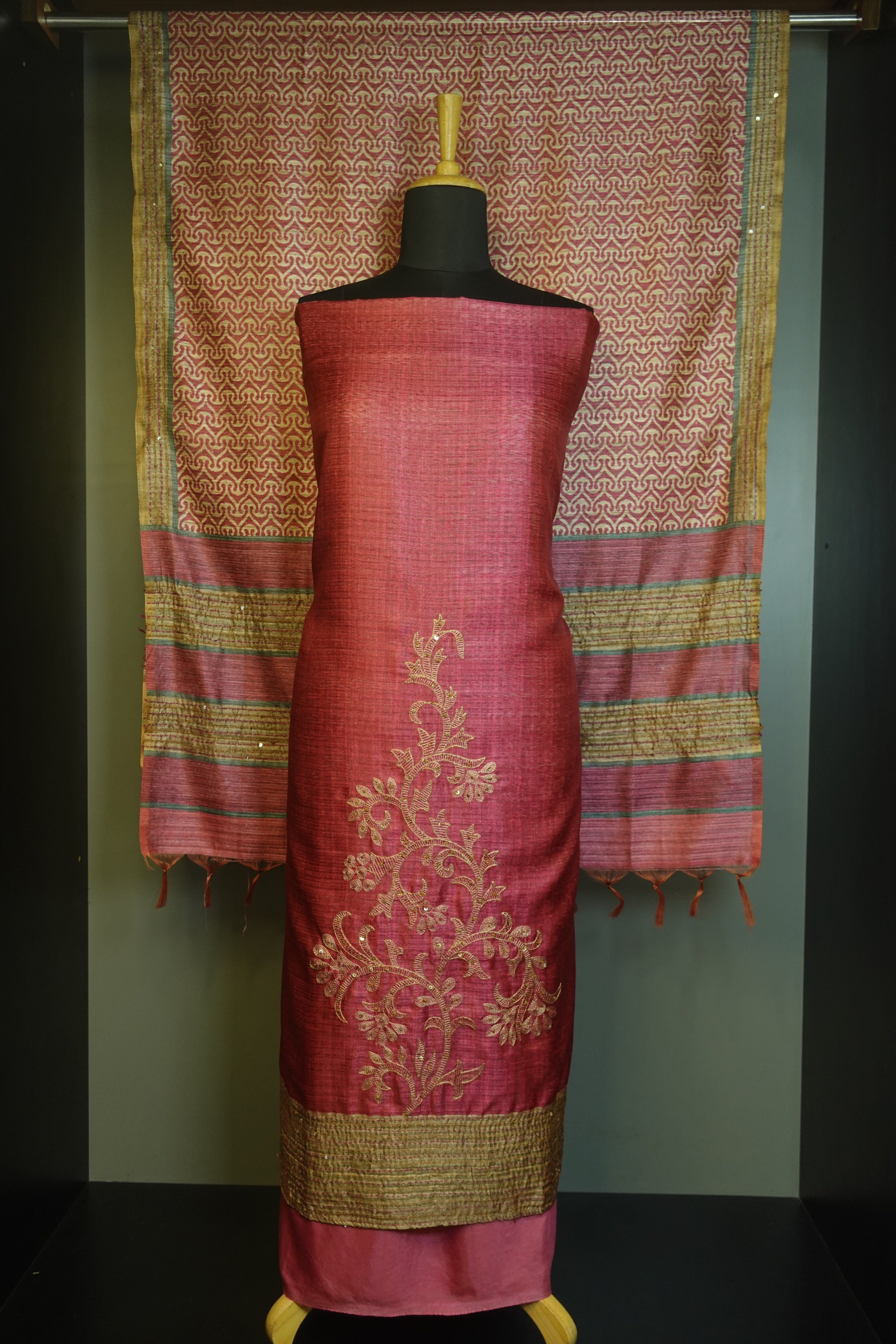 Embroidery Geecha Tussar Finish Salwar Set | KTF103