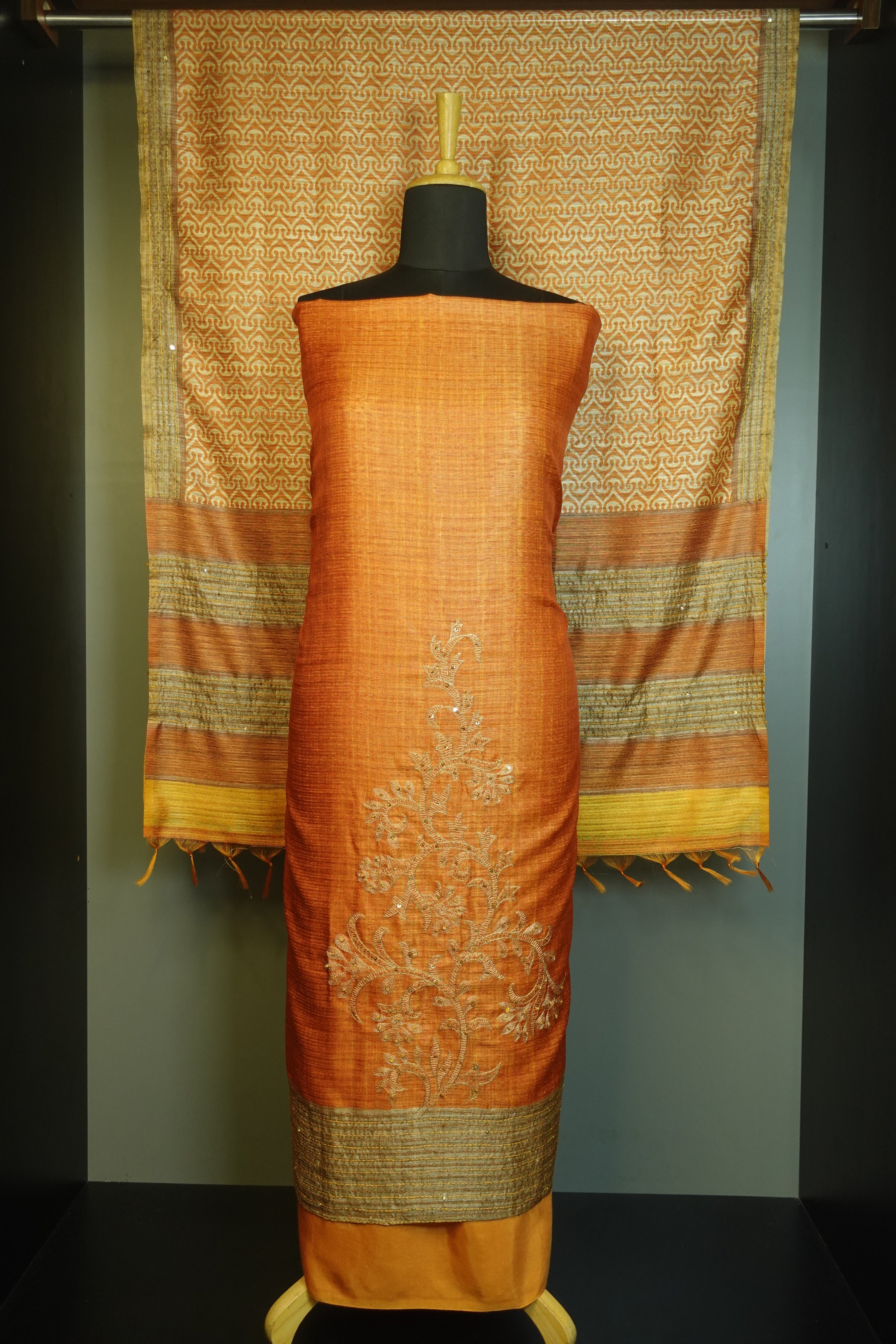 Embroidery Geecha Tussar Finish Salwar Set | KTF103