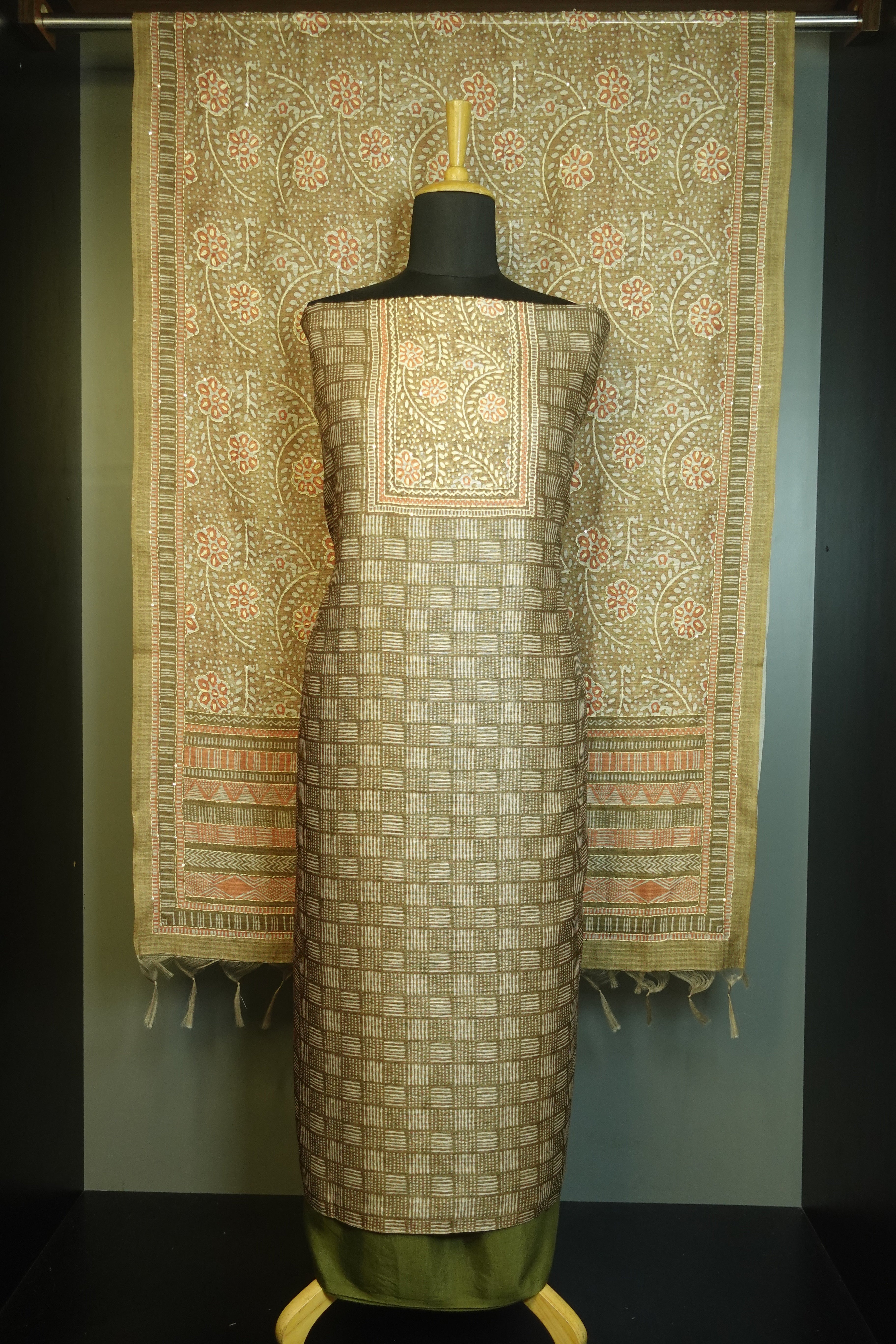 Printed Geecha Tussar Finish Salwar set | KTF105