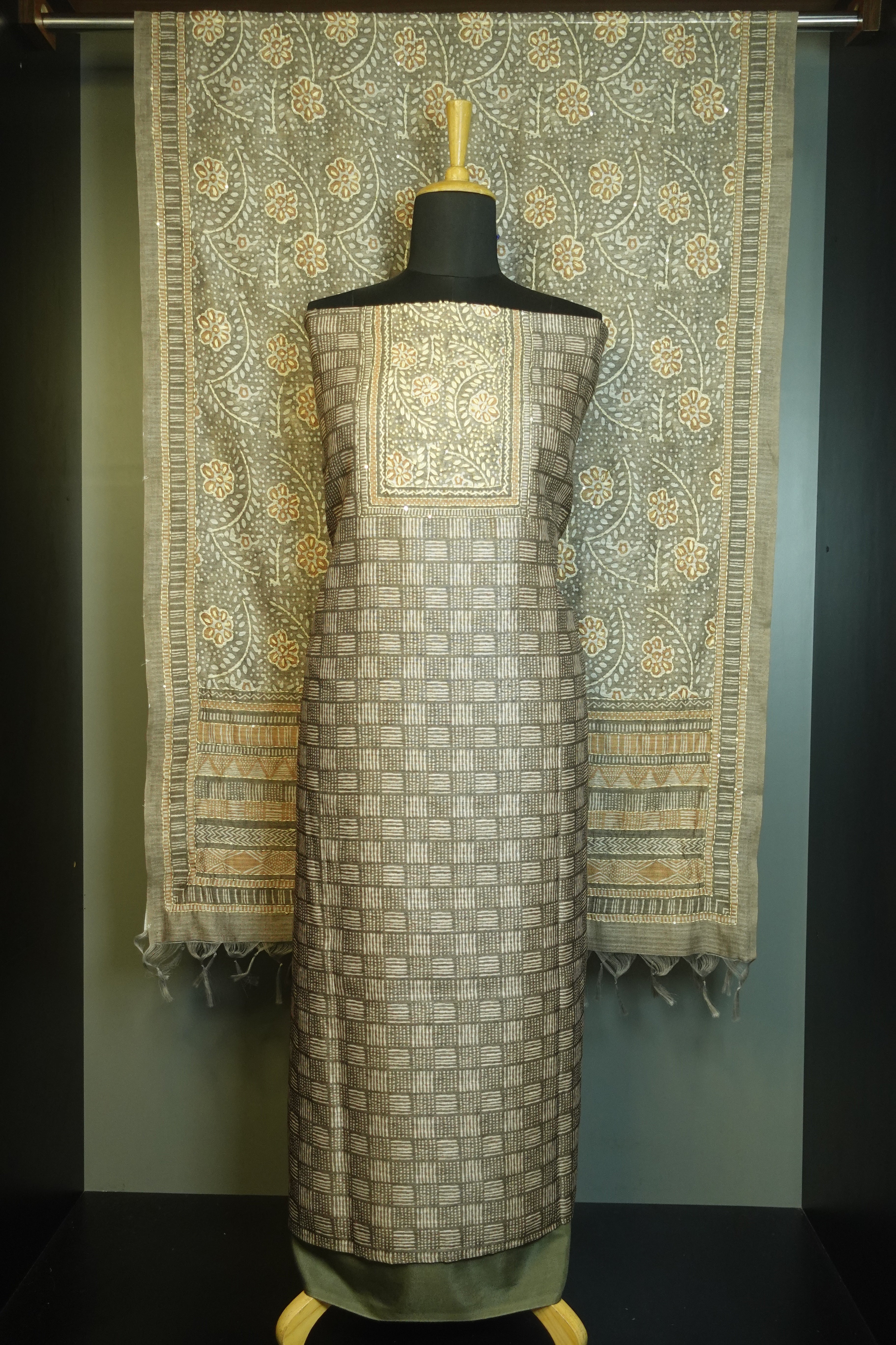 Printed Geecha Tussar Finish Salwar set | KTF105