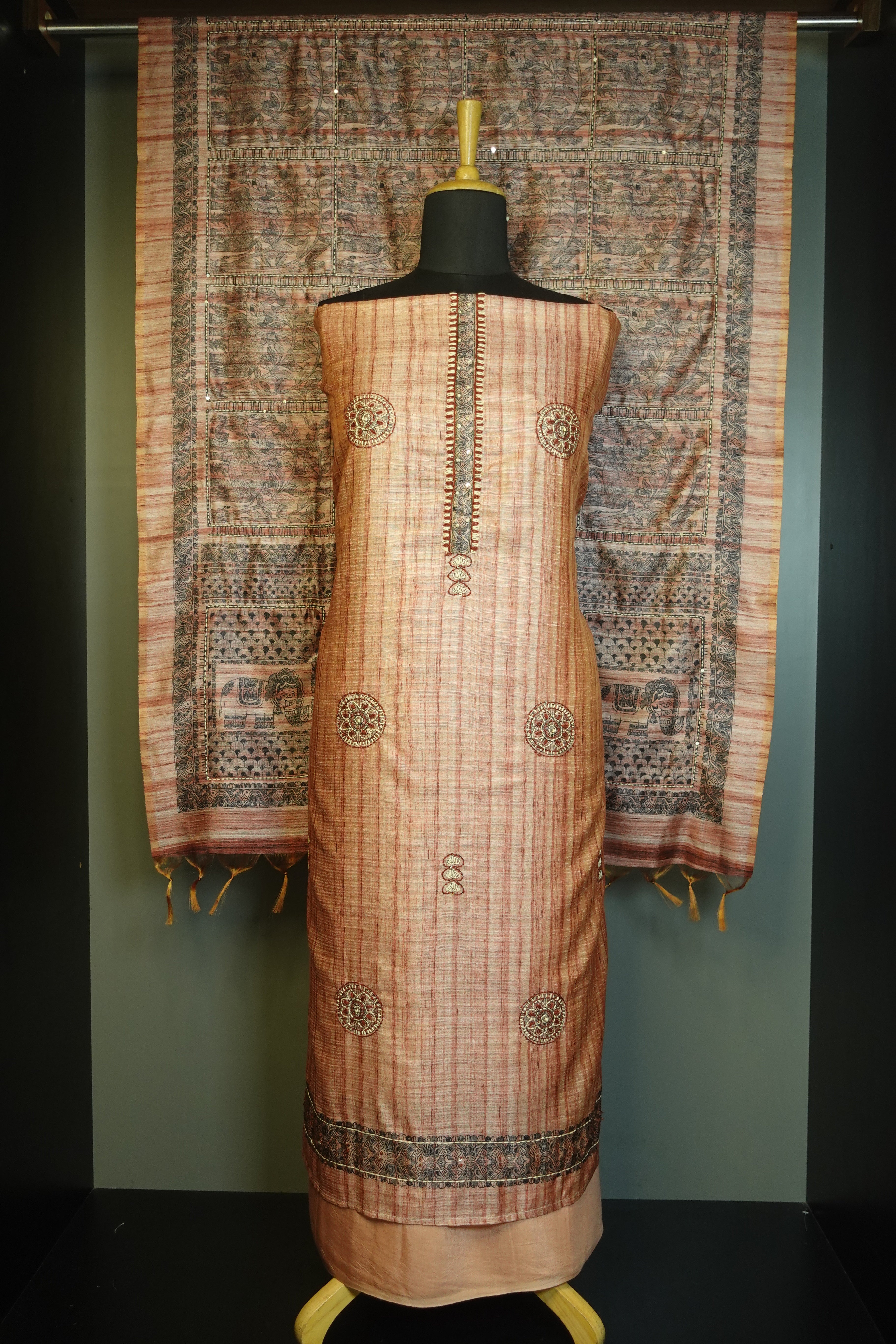 Rangoli  Design Geecha Tussar Finish Salwar Set | KTF112