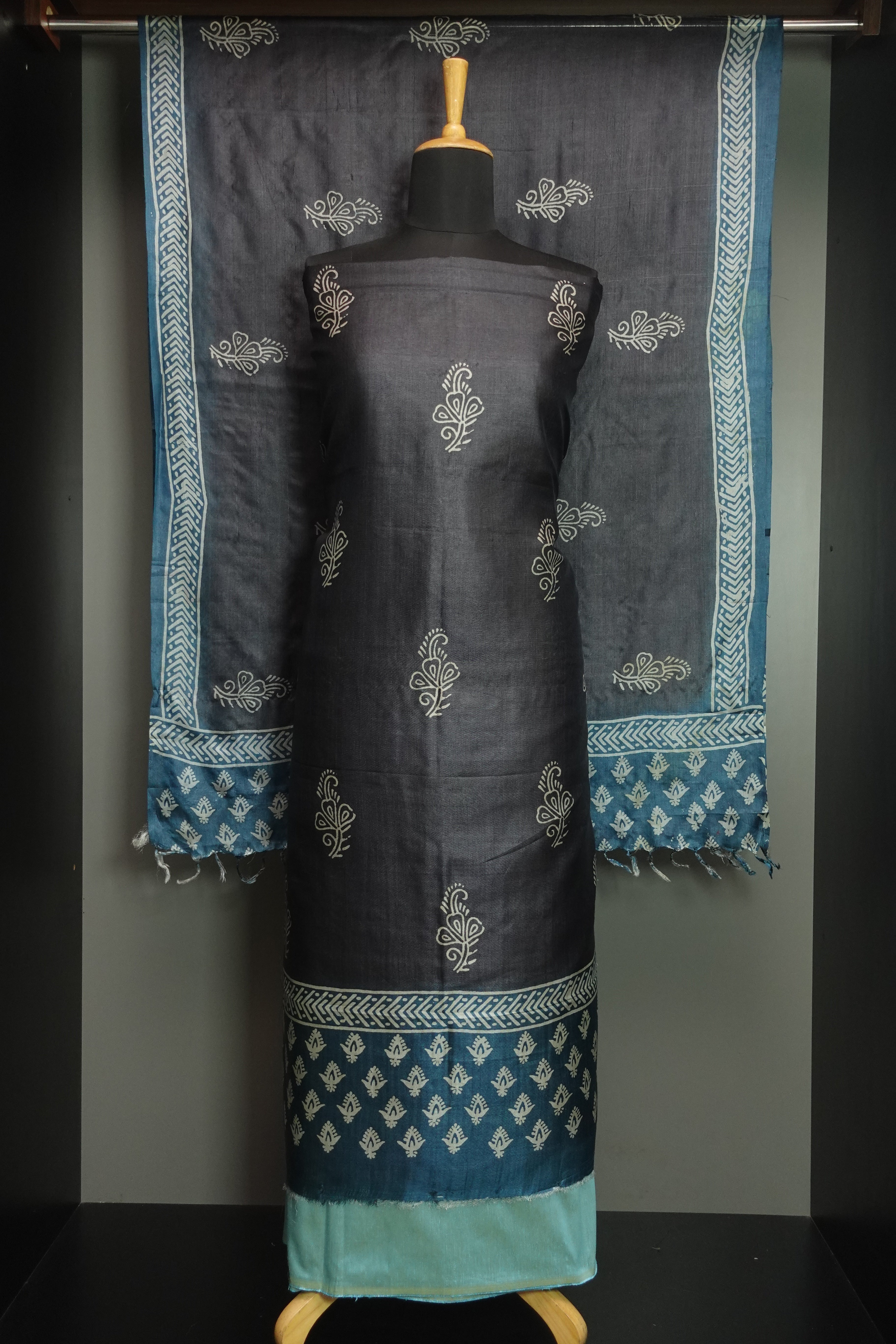 Painted Tussar Salwar Set | AHR213