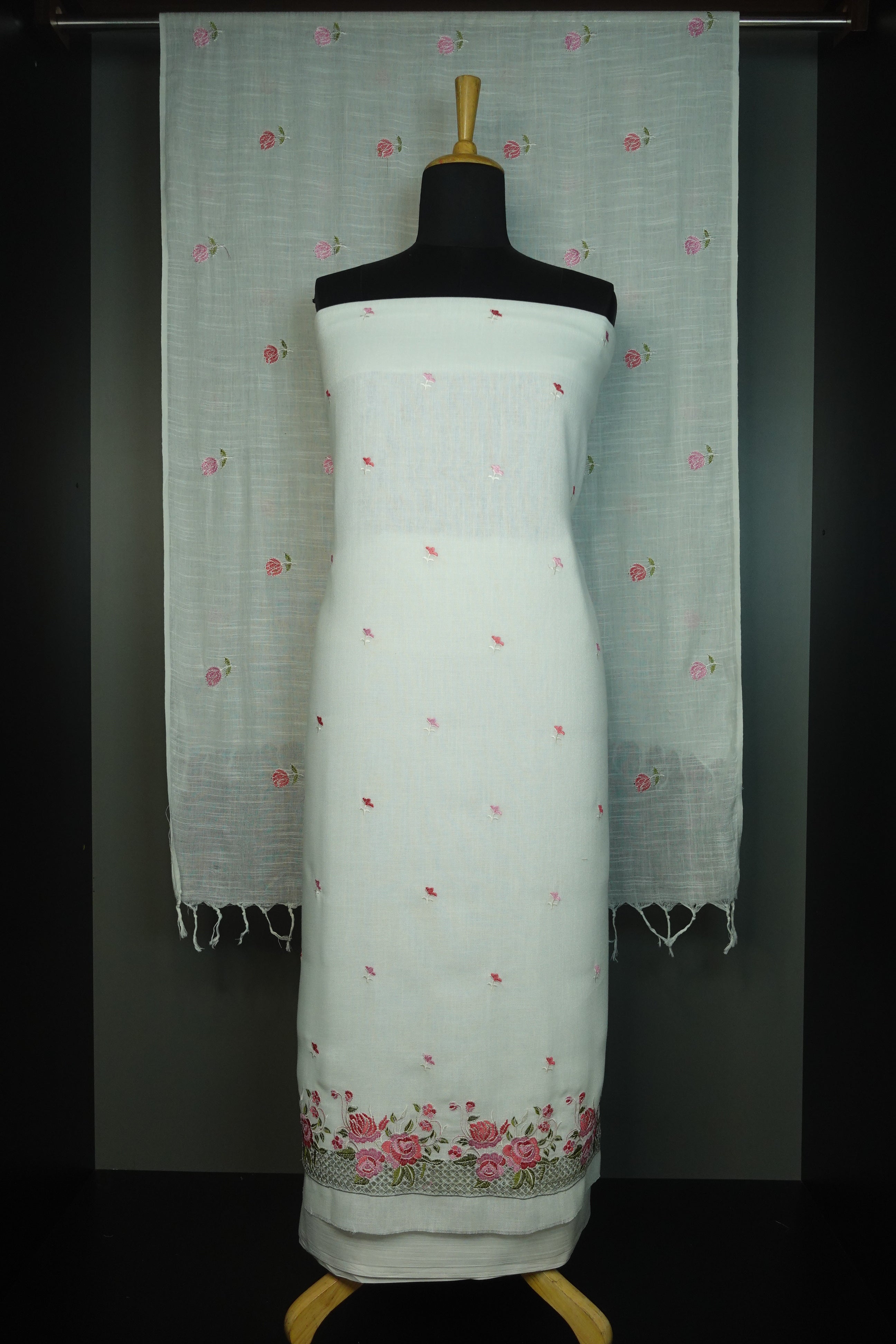 Floral Design Linen Fabric Salwar Set |   SW1045