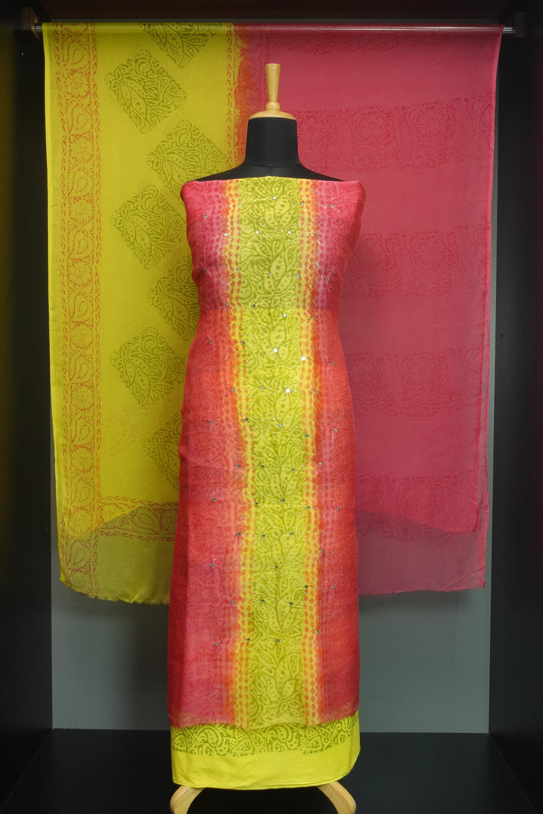 Block Printed Supernet Kota Salwar Set | AHR396