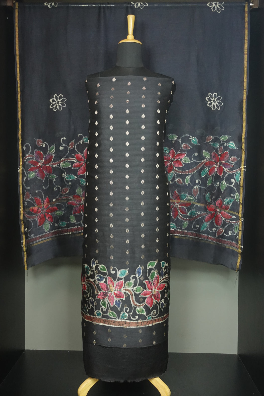 Banarasi Silk ChanderiSalwar Set | LV179