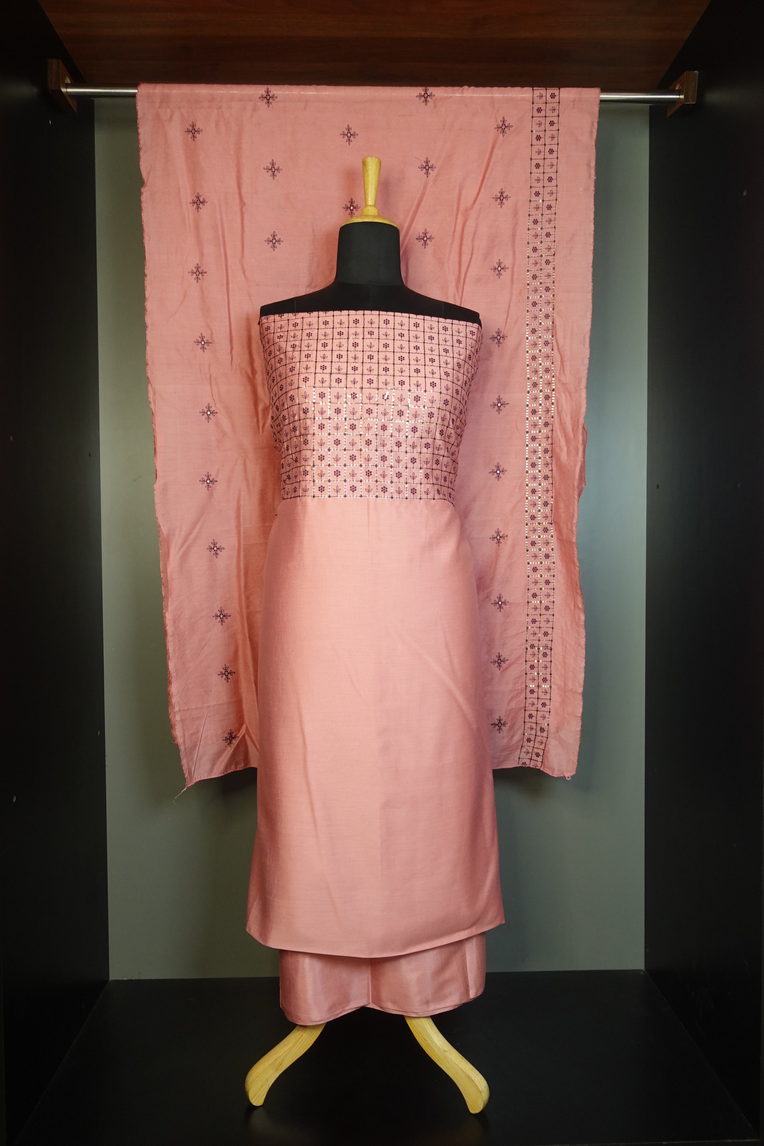 Computerized Yoke Embroidery Semi Tussar Salwar Set | YH144