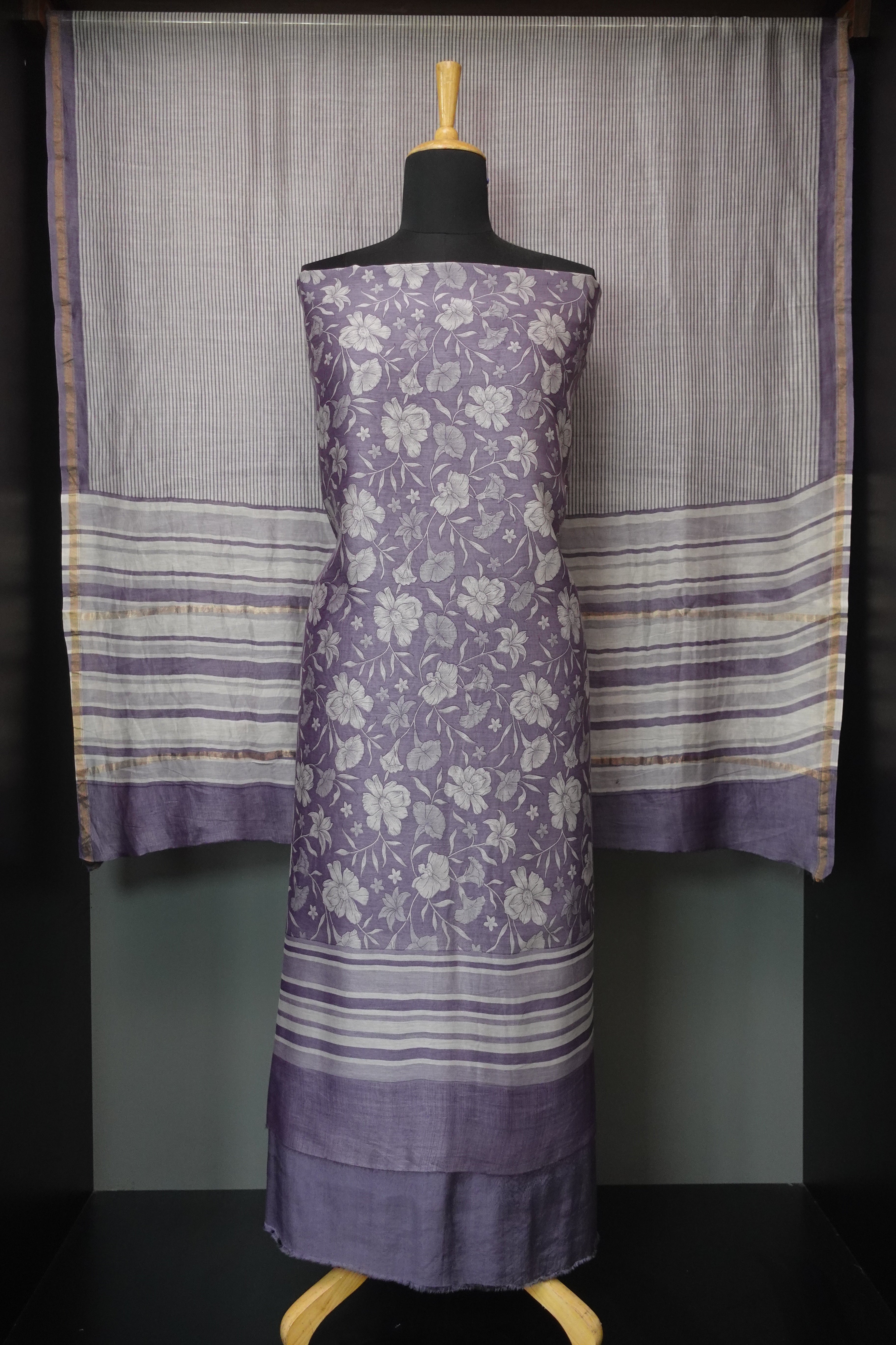 Floral Printed Chanderi Silk Salwar Set | LV275