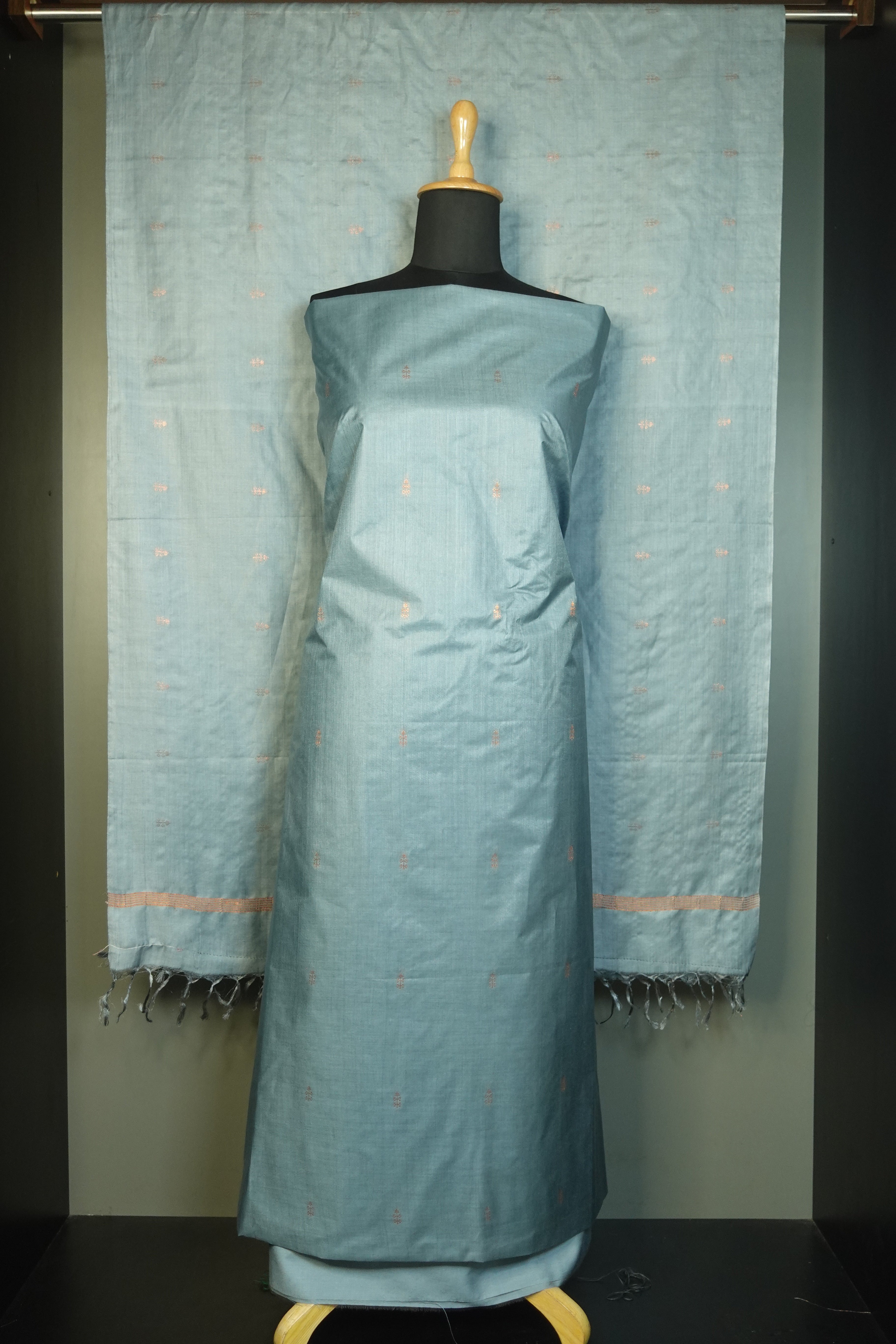 Copper Zari Weaved Buta Pattern Tussar Salwar Set | ACT1129