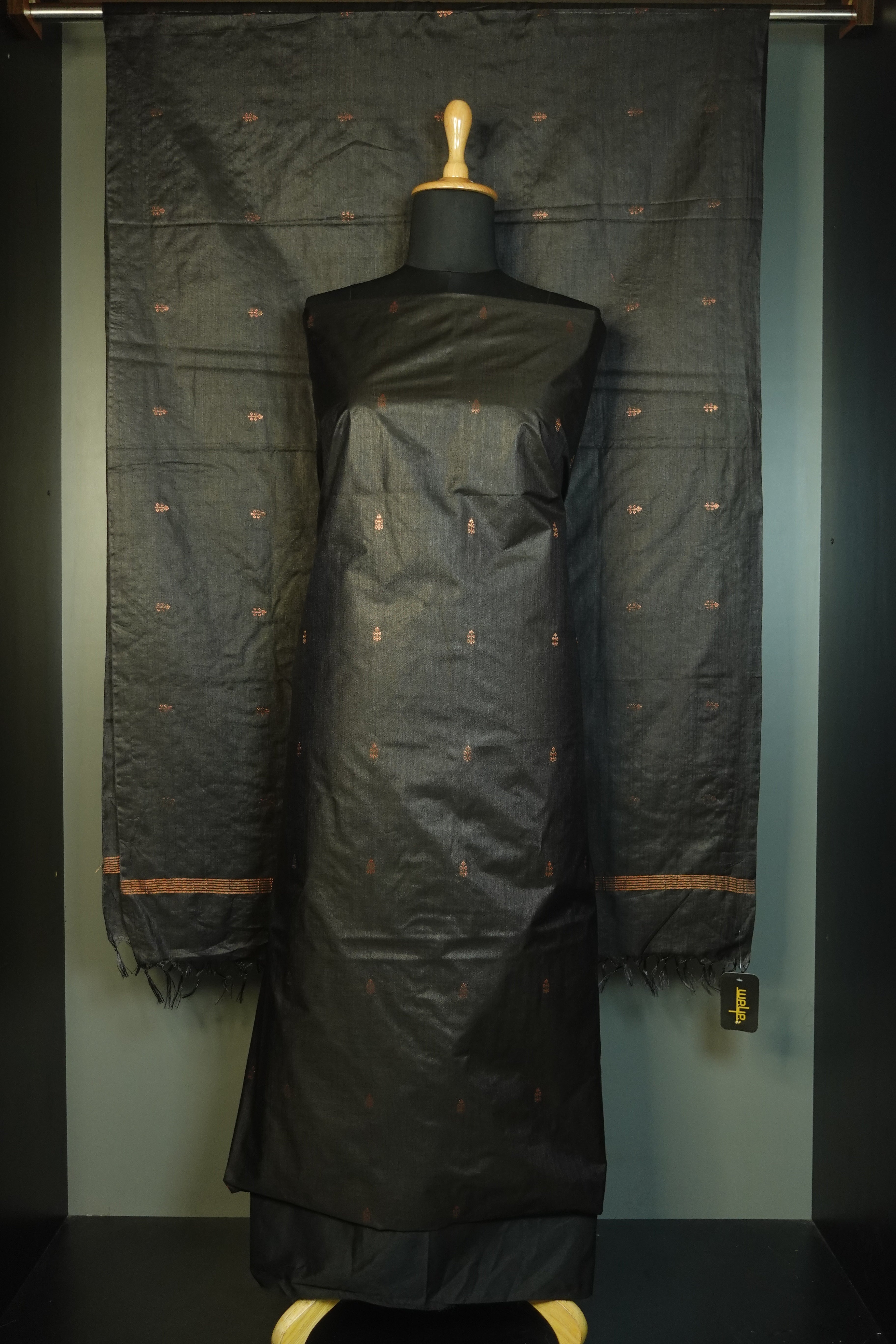 Copper Zari Weaved Buta Pattern Tussar Salwar Set | ACT1129