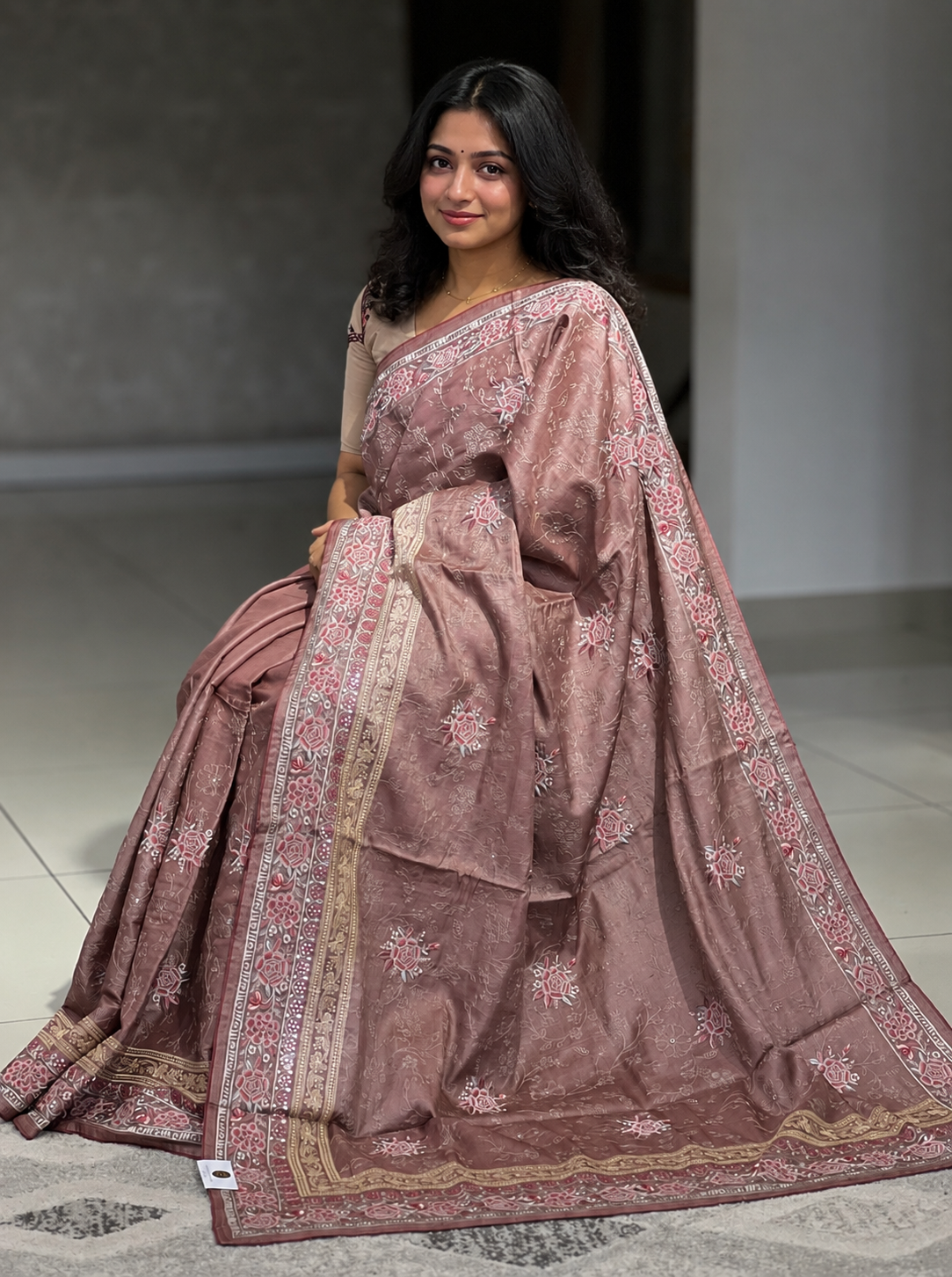 Floral Jaal Embroidery Tussar Saree | RGD474