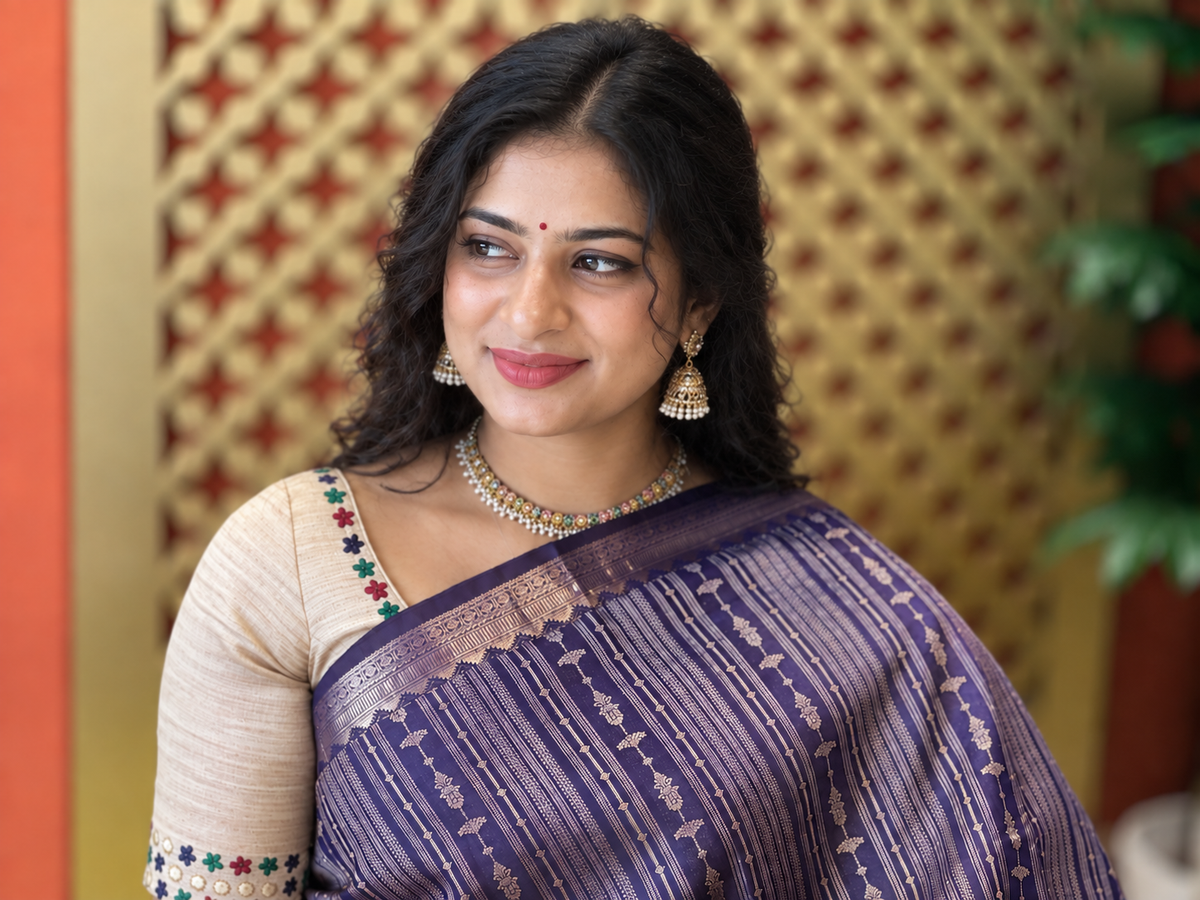 Vertical Patterned Handloom Kanchipuram Saree | OM222