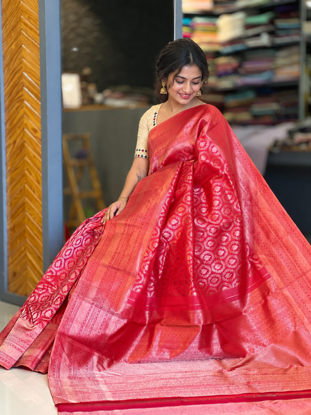 Hand Woven Kanchipuram Saree | BAS106