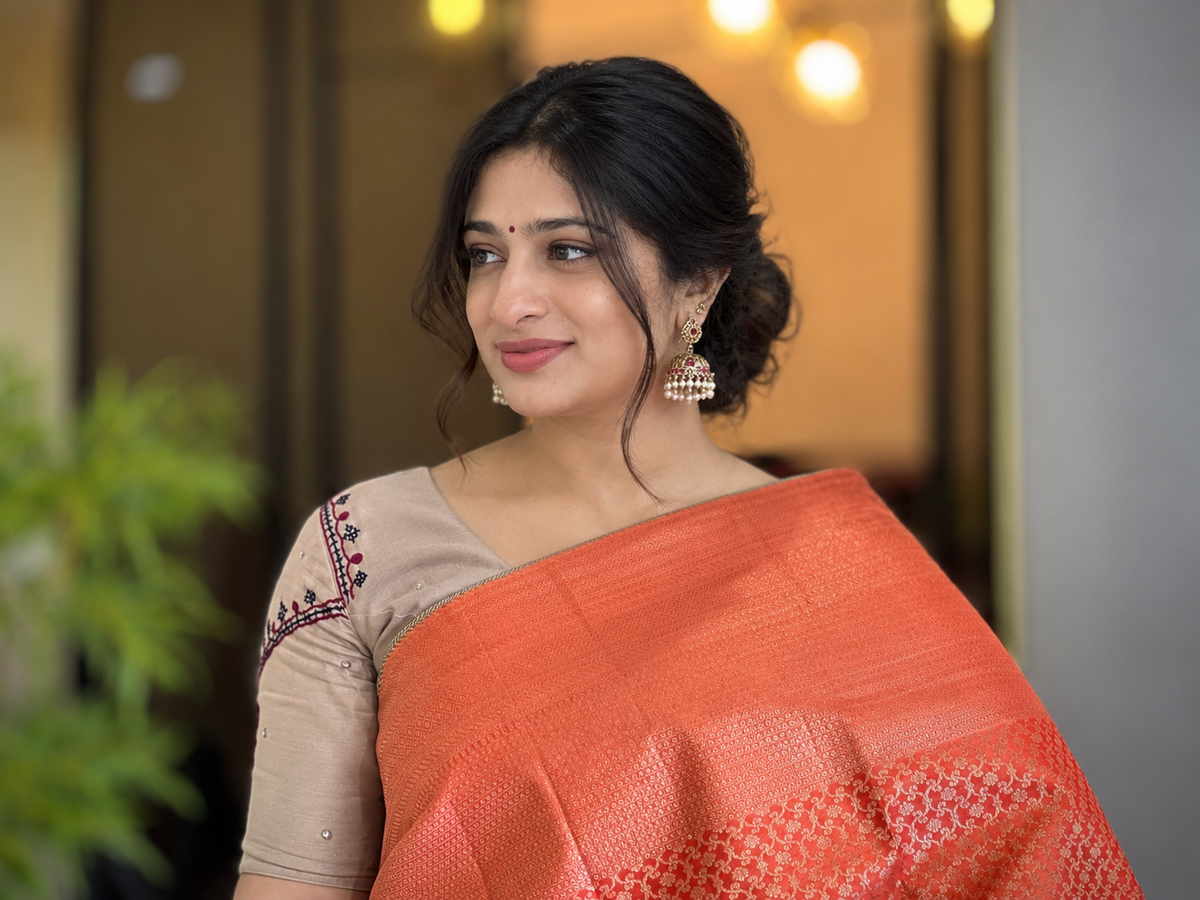 Traditional Floral Pattern Kanchipuram Saree | OM153